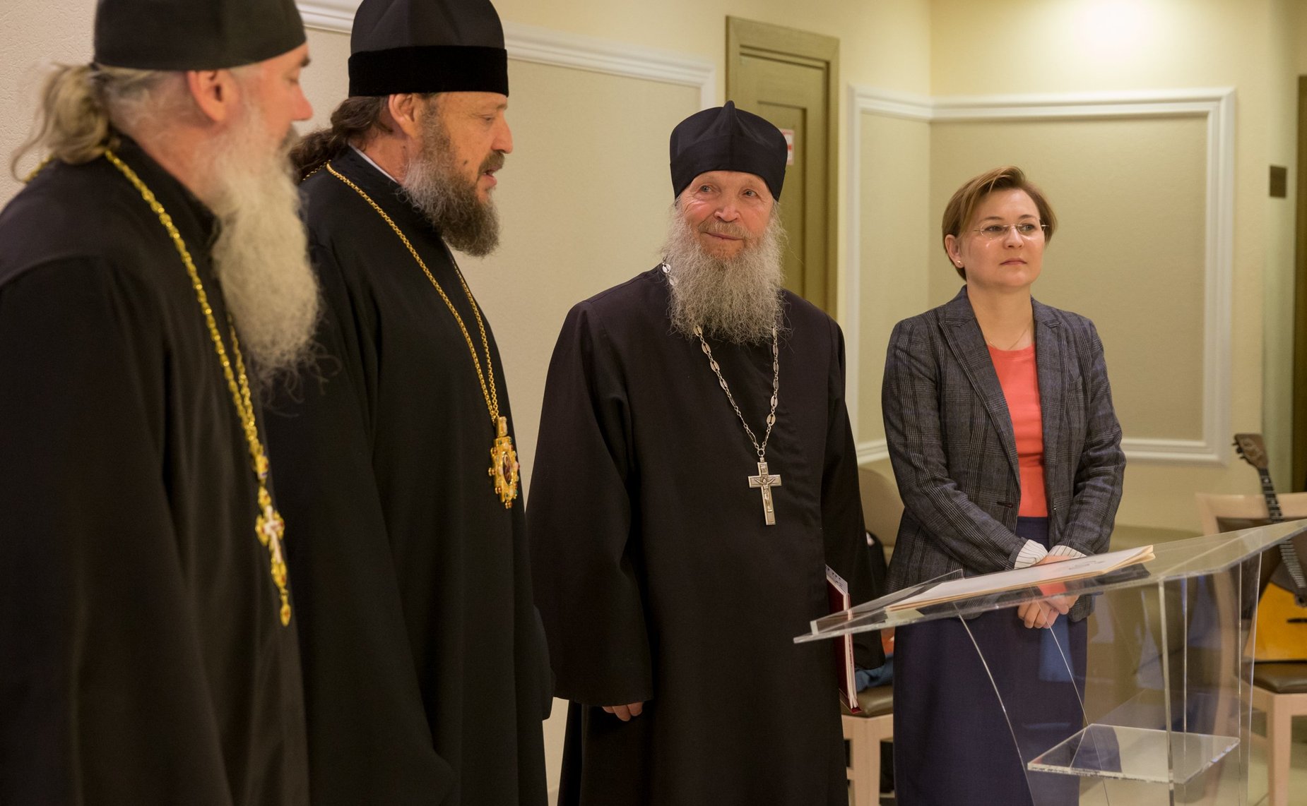 В Совете Федерации открылась выставка, посвященная 60-летию творческой деятельности художника-живописца П. Кочанова