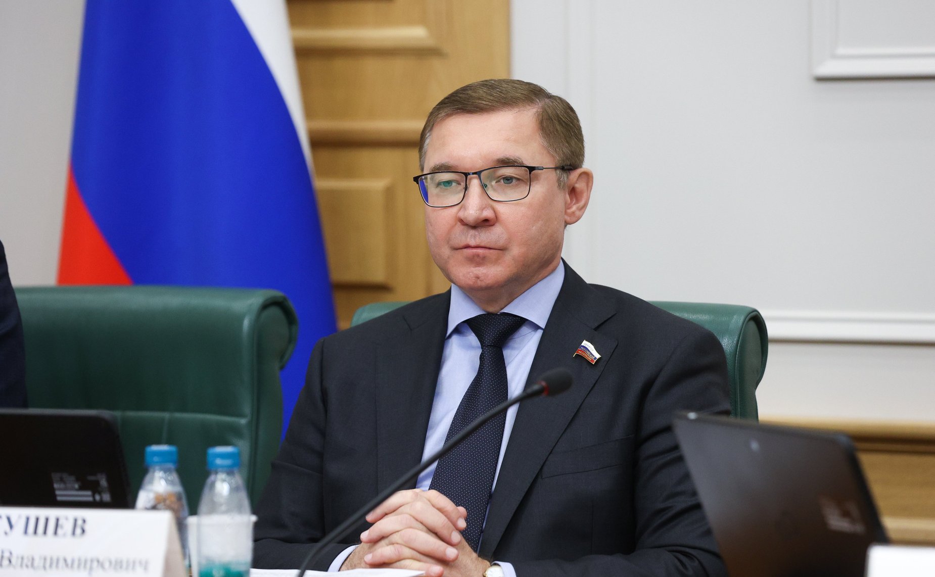 Владимир Якушев