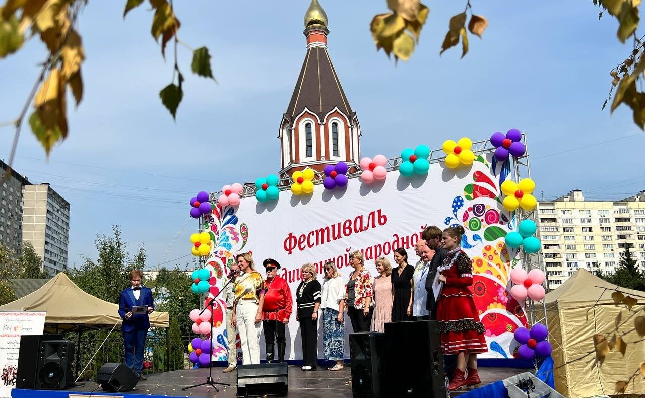 Инна Святенко посетила Фестиваль традиционной народной культуры, прошедший в столичном районе Люблино
