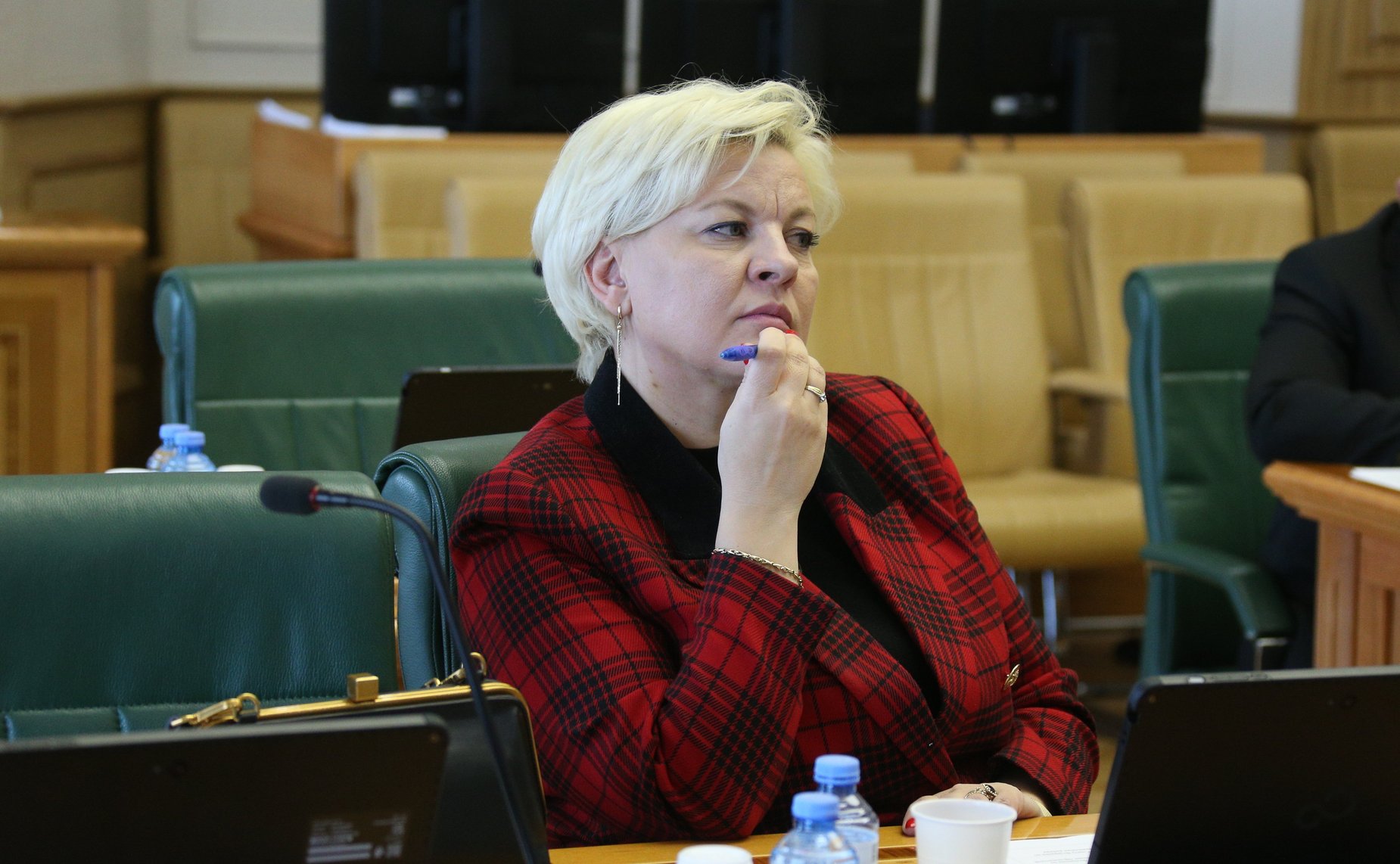 Расширенное совещание Комитета СФ по Регламенту и организации парламентской деятельности по вопросам ценообразования в отрасли промышленного производства