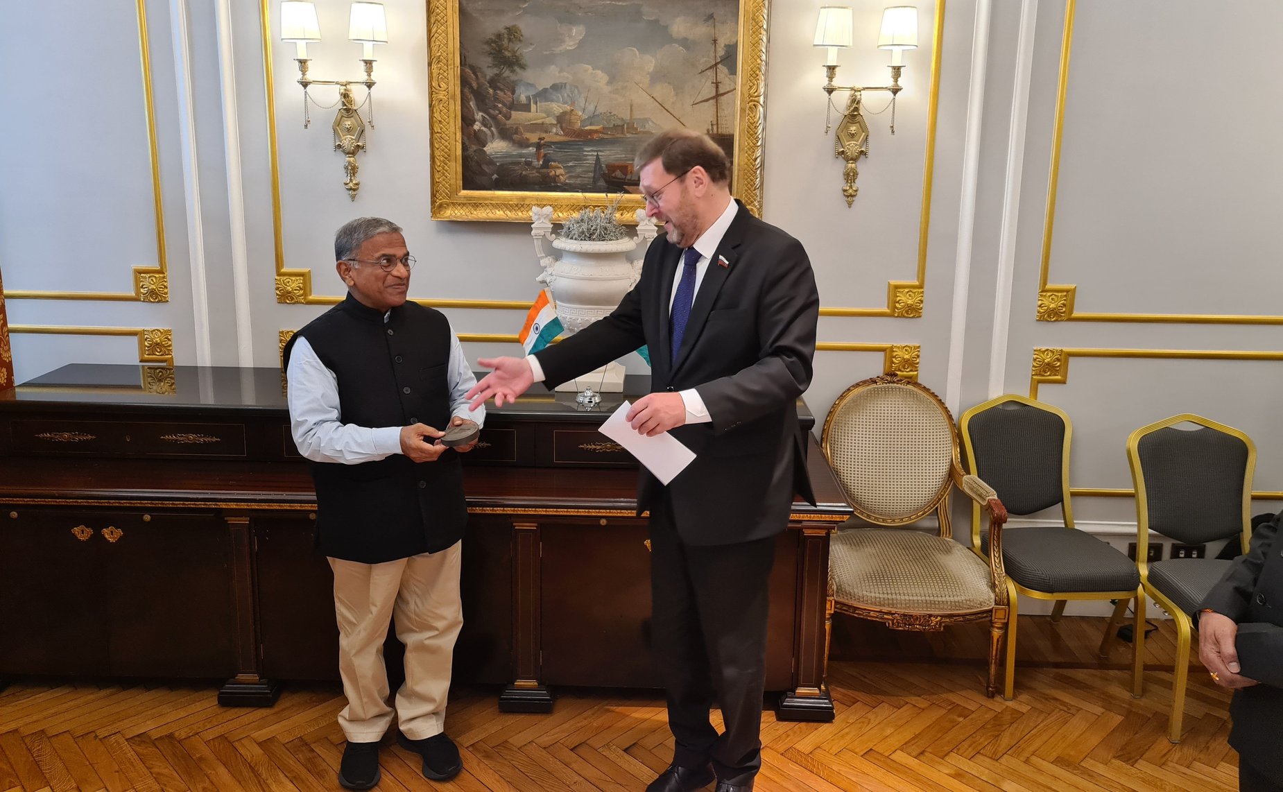 Встреча заместителя Председателя СФ Константина Косачева и заместителя Председателя Совета штатов Парламента Индии Х.Б. Нараян Сингха