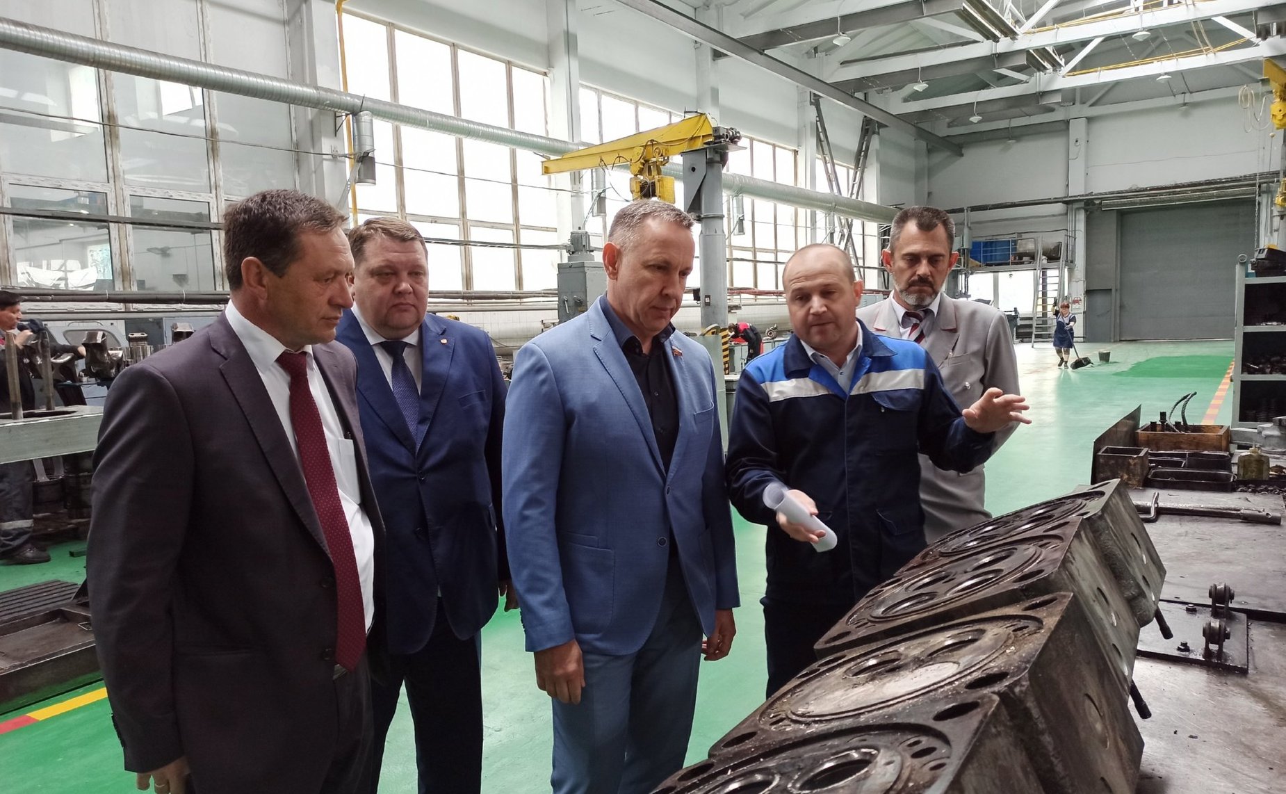 Олег Алексеев ознакомился с работой предприятий Ершовского железнодорожного узла Приволжской железной дороги – сервисного локомотивного депо «Ершовское» и эксплуатационного локомотивного депо Ершов