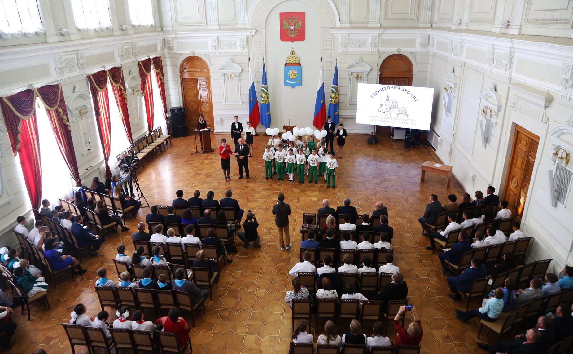 Сенаторы приняли участие в Международном форуме «Эколята – Молодые защитники Природы Каспия и Нижнего Поволжья»