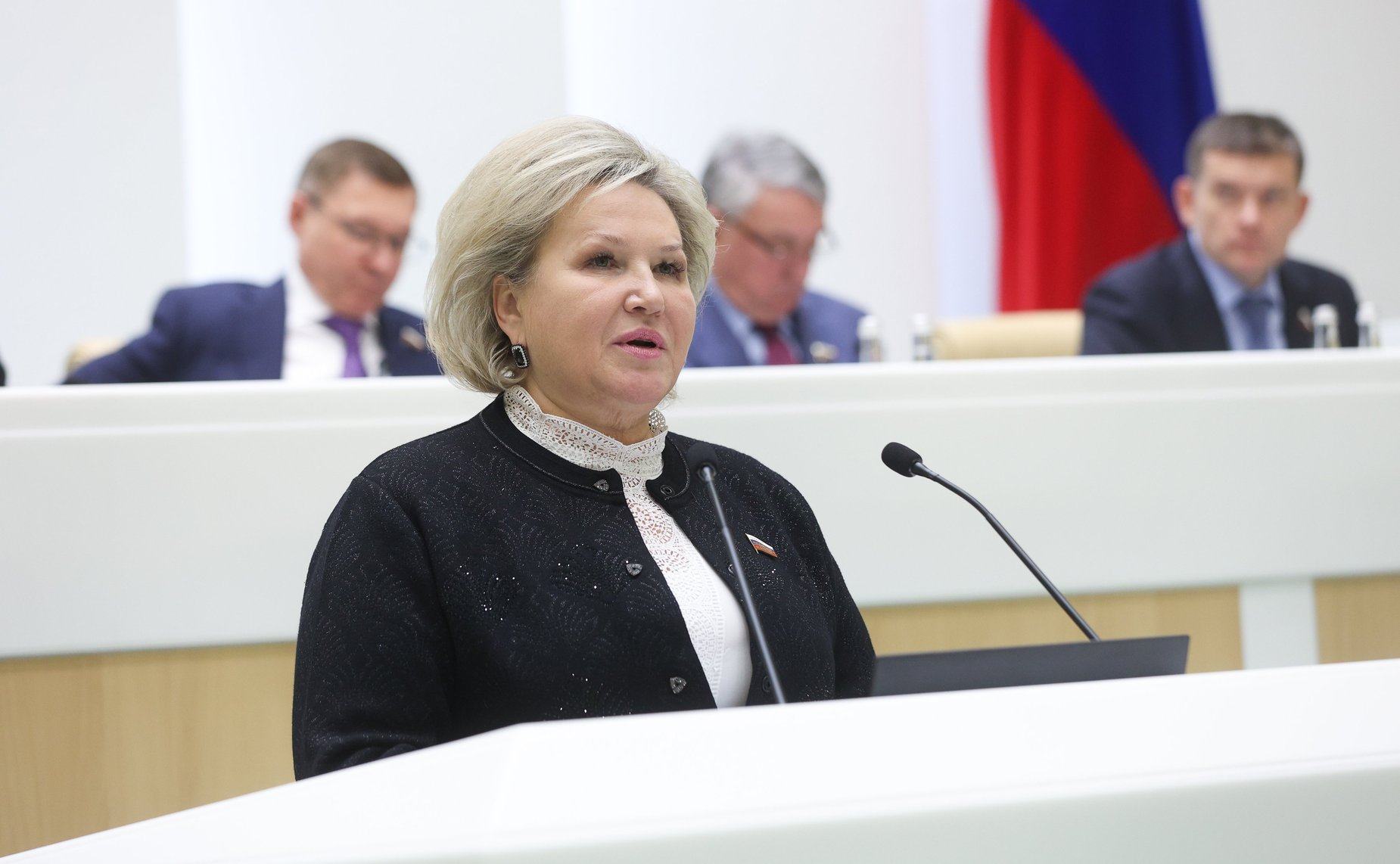 Елена Писарева