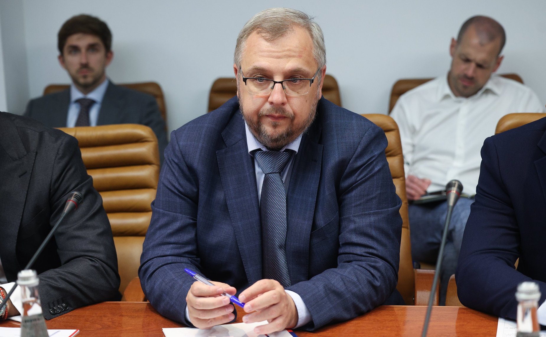 Заседание секции «Цифровая трансформация транспорта» на тему «Обсуждение концепций логистического проекта-международного транспорта БАС-Хаба с применением беспилотных летательных аппаратов между Россией и Китаем»