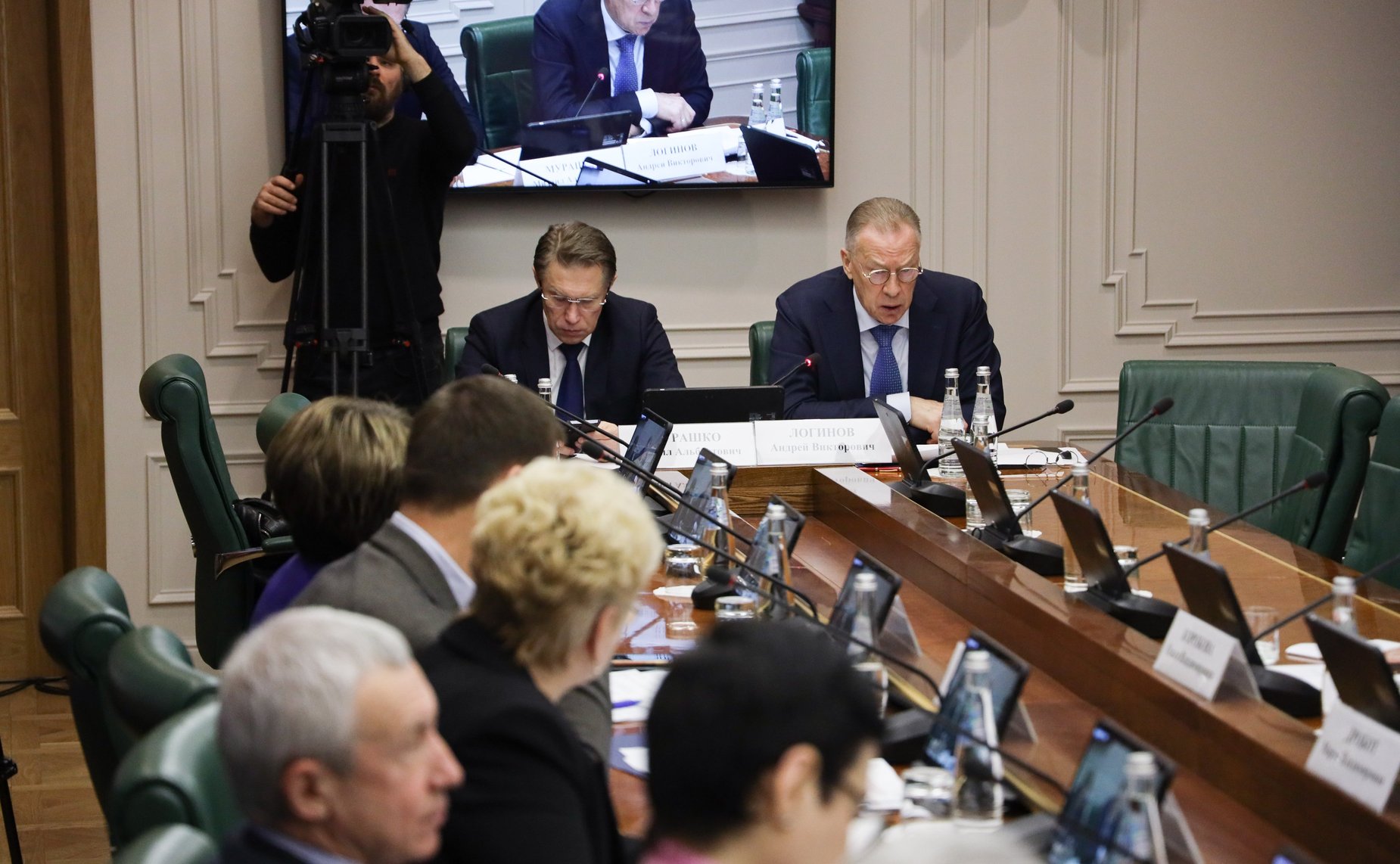 Заседание парламентской комиссии по расследованию преступных действий в отношении несовершеннолетних со стороны киевского режима