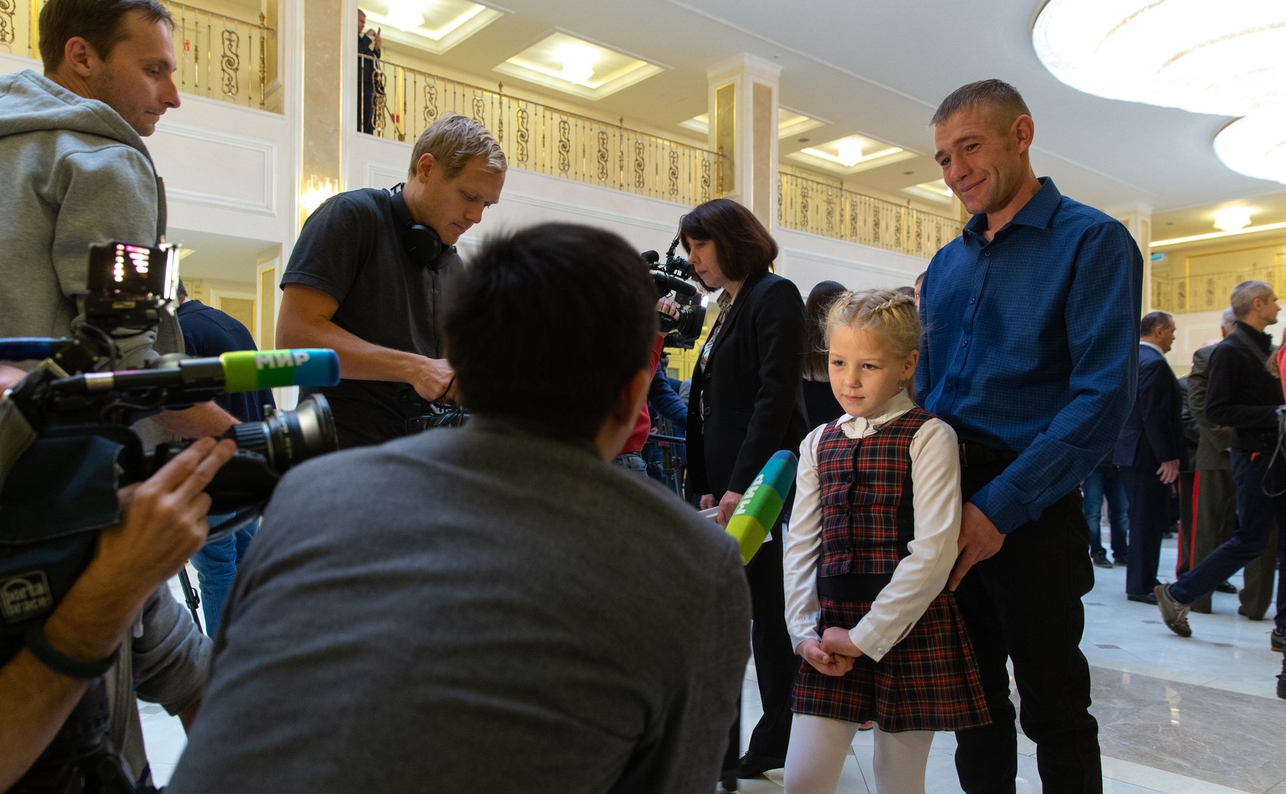 Торжественная церемония награждения детей и подростков, проявивших личное мужество в экстремальных ситуациях и спасших человеческие жизни