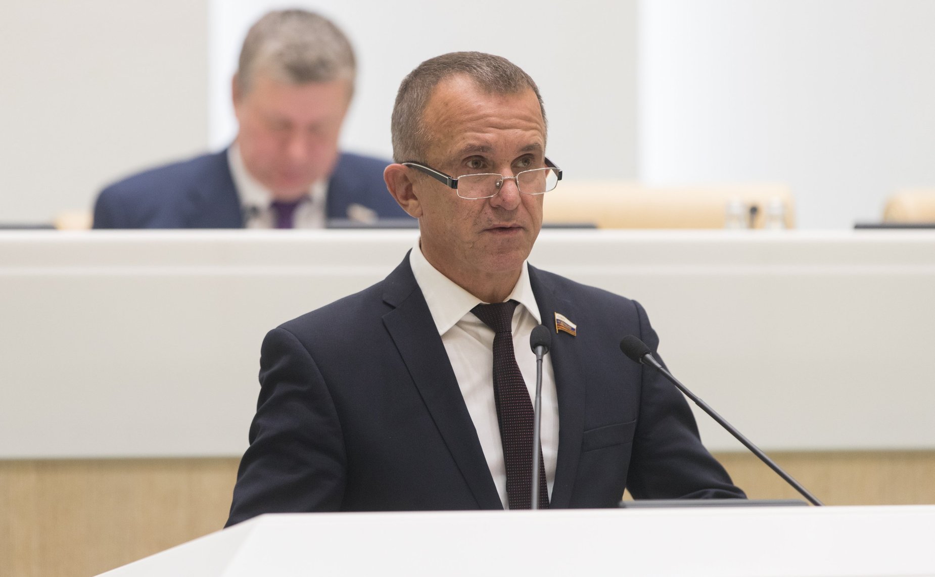 В. Кравченко