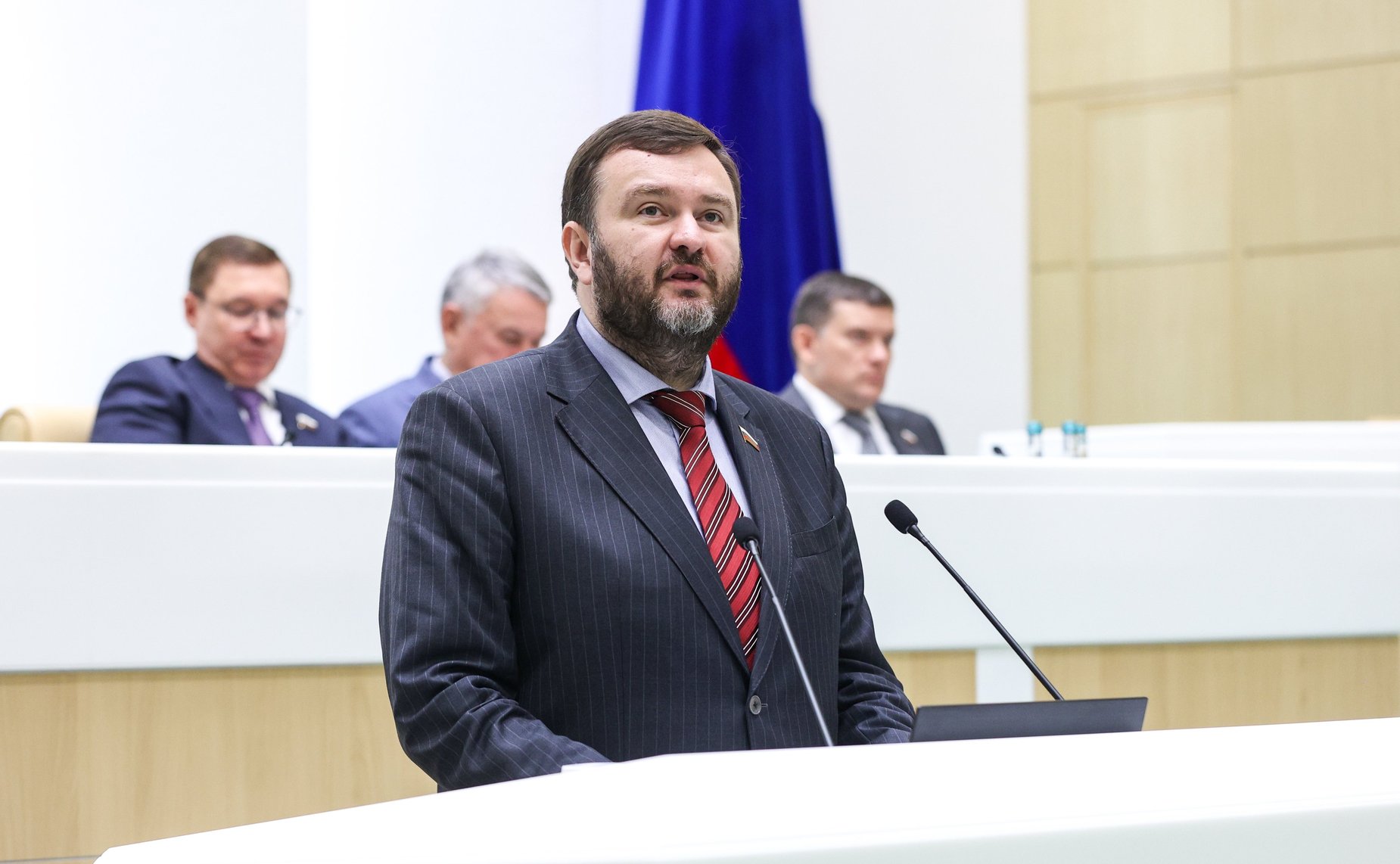Дмитрий Ворона