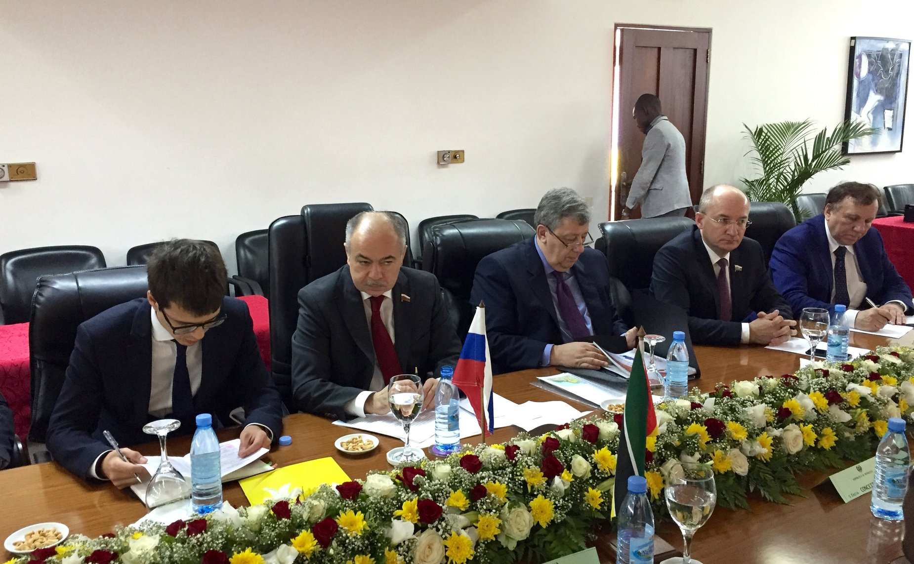 Рабочий визит делегации Совета Федерации во главе с заместителем Председателя Совета Федерации Ильясом Умахановым в Республику Мозамбик