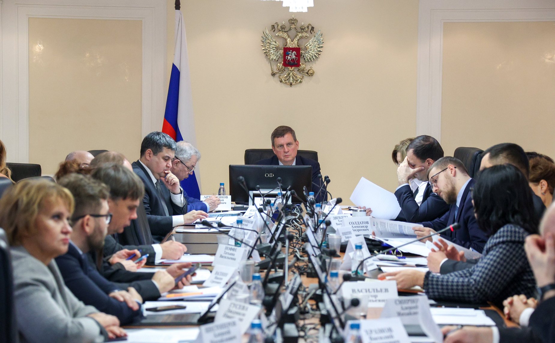 Круглый стол Комитета Совета Федерации по бюджету и финансовым рынкам на тему «Полномочия субъектов РФ в области законодательства о налогах и сборах как инструмент развития экономической самодостаточности»