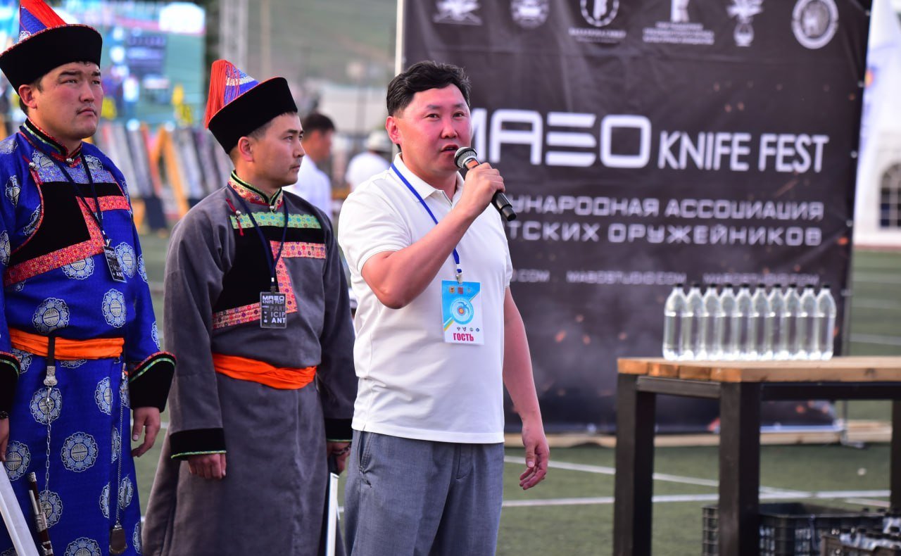 Баир Жамсуев приветствовал участников и гостей Первенства России по стрельбе из лука