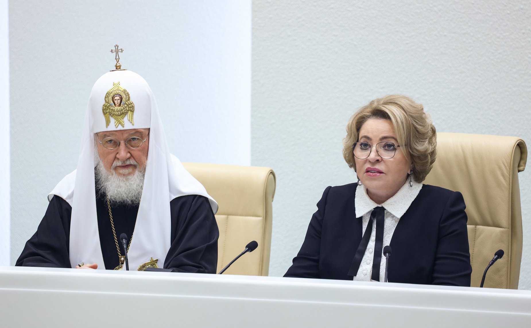 Пленарное заседание ХII Рождественских парламентских встреч