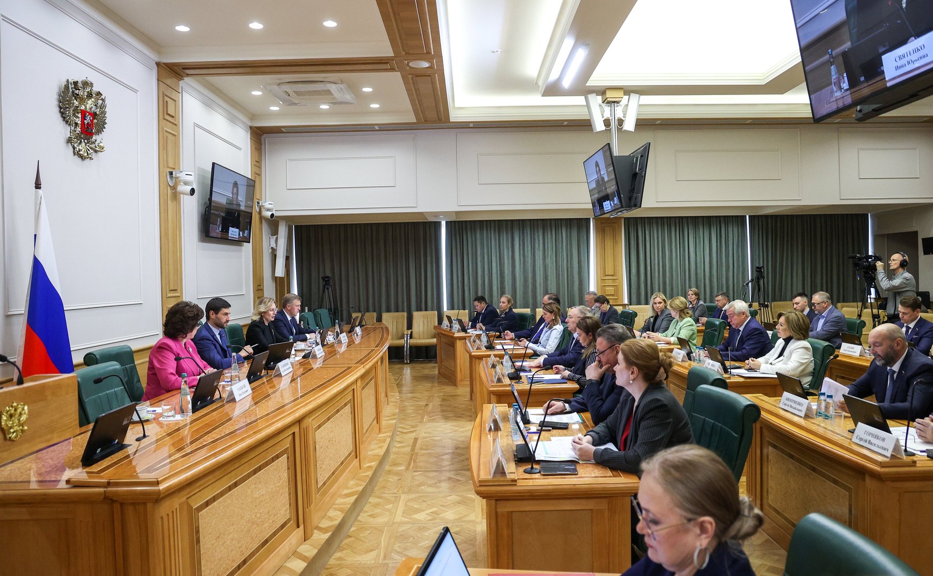 «Открытый диалог» с руководителем Федеральной службы по надзору в сфере здравоохранения Аллой Самойловой