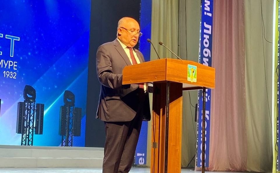 Андрей Базилевский поздравил жителей Комсомольска-на-Амуре с 90-летним юбилеем города