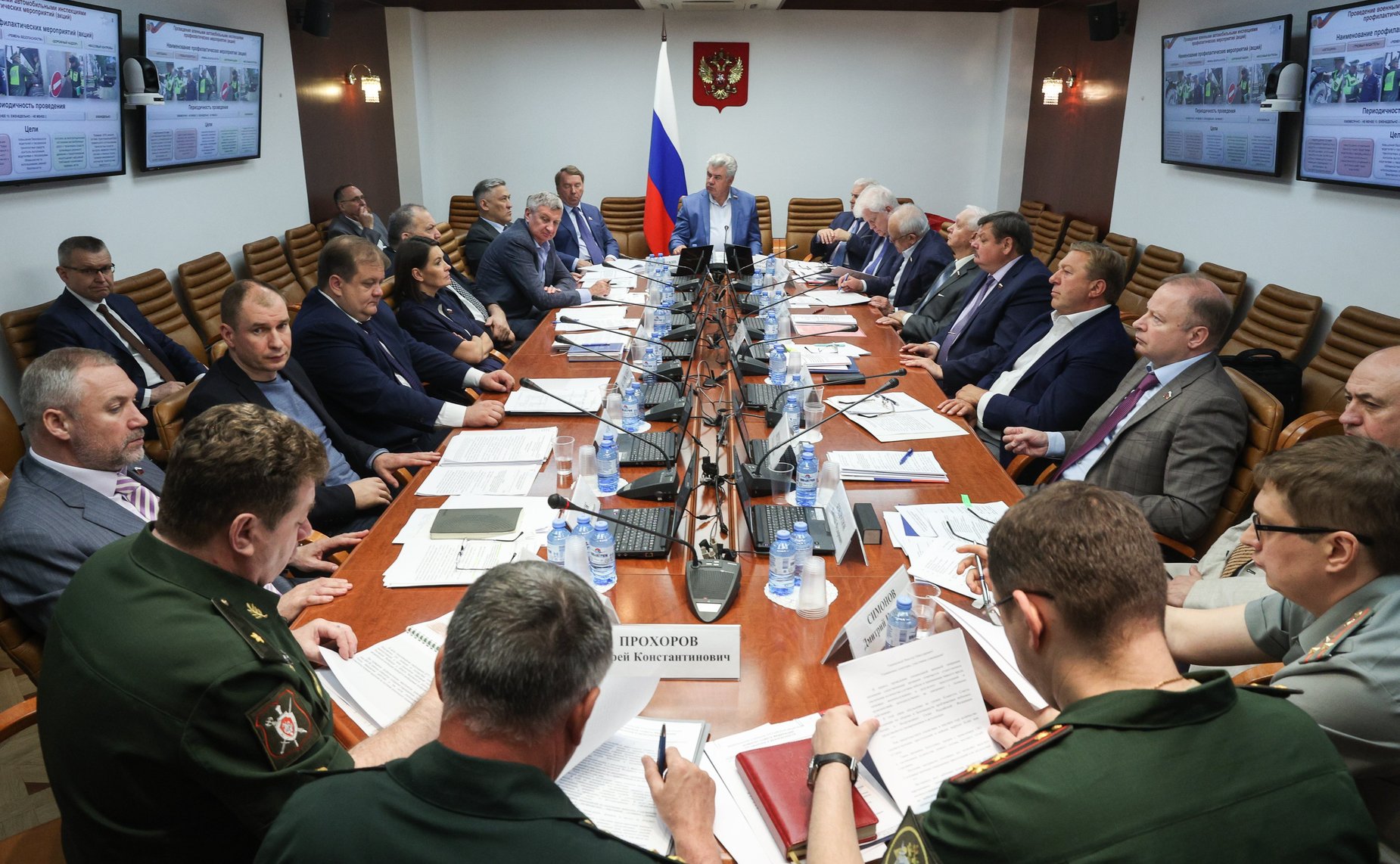 Совещание Комитета СФ по обороне и безопасности на тему: «О деятельности командиров (начальников), военной прокуратуры, военных следственных органов, военной полиции по сокращению небоевых потерь в ВС РФ, в том числе в условиях проведения СВО»