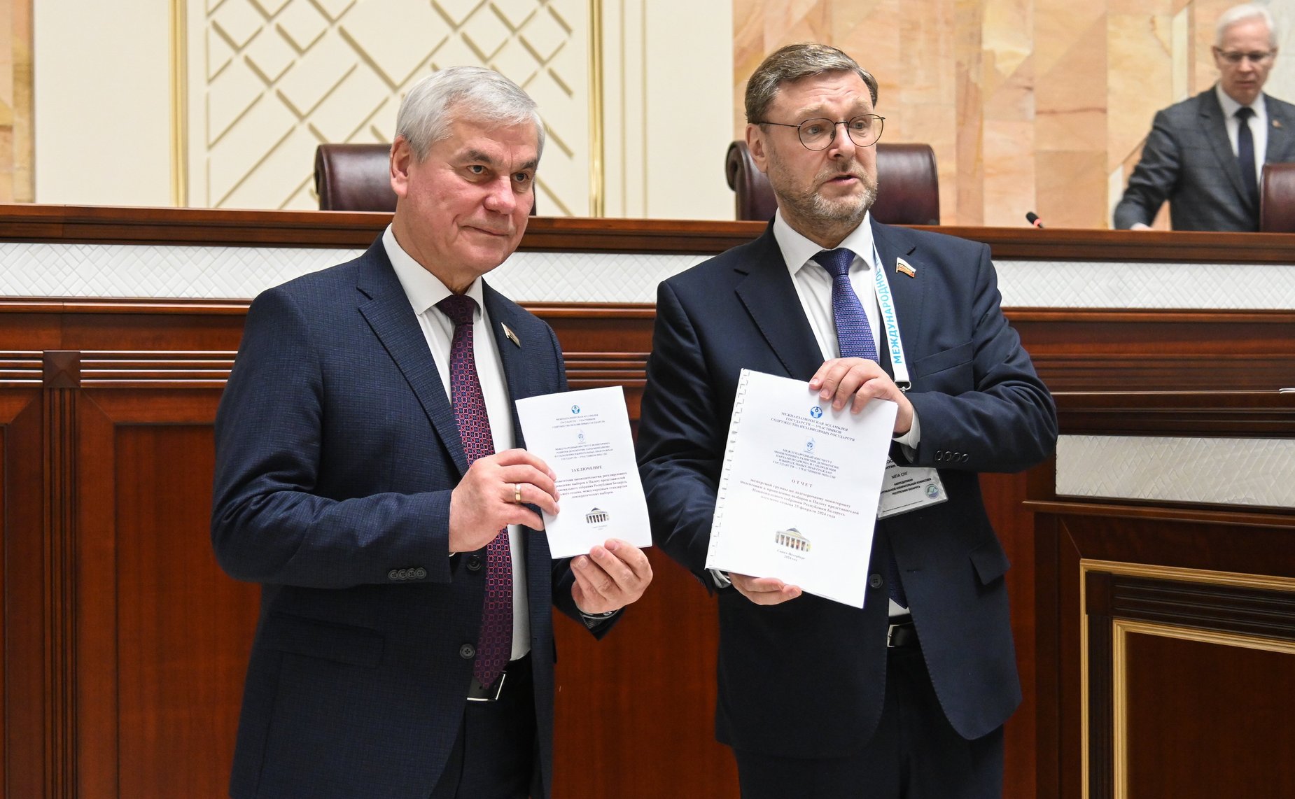 Российские законодатели в рамках визита провели встречу с Председателем Палаты представителей Национального собрания Республики Беларусь Владимиром Андрейченко