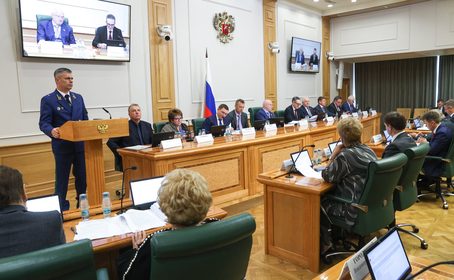 Заседание Комитетов СФ по конституционному законодательству и государственному строительству, обороне и безопасности, по федеративному устройству, региональной политике, МСУ и делам Севера, по аграрно-продовольственной политике и природопользованию