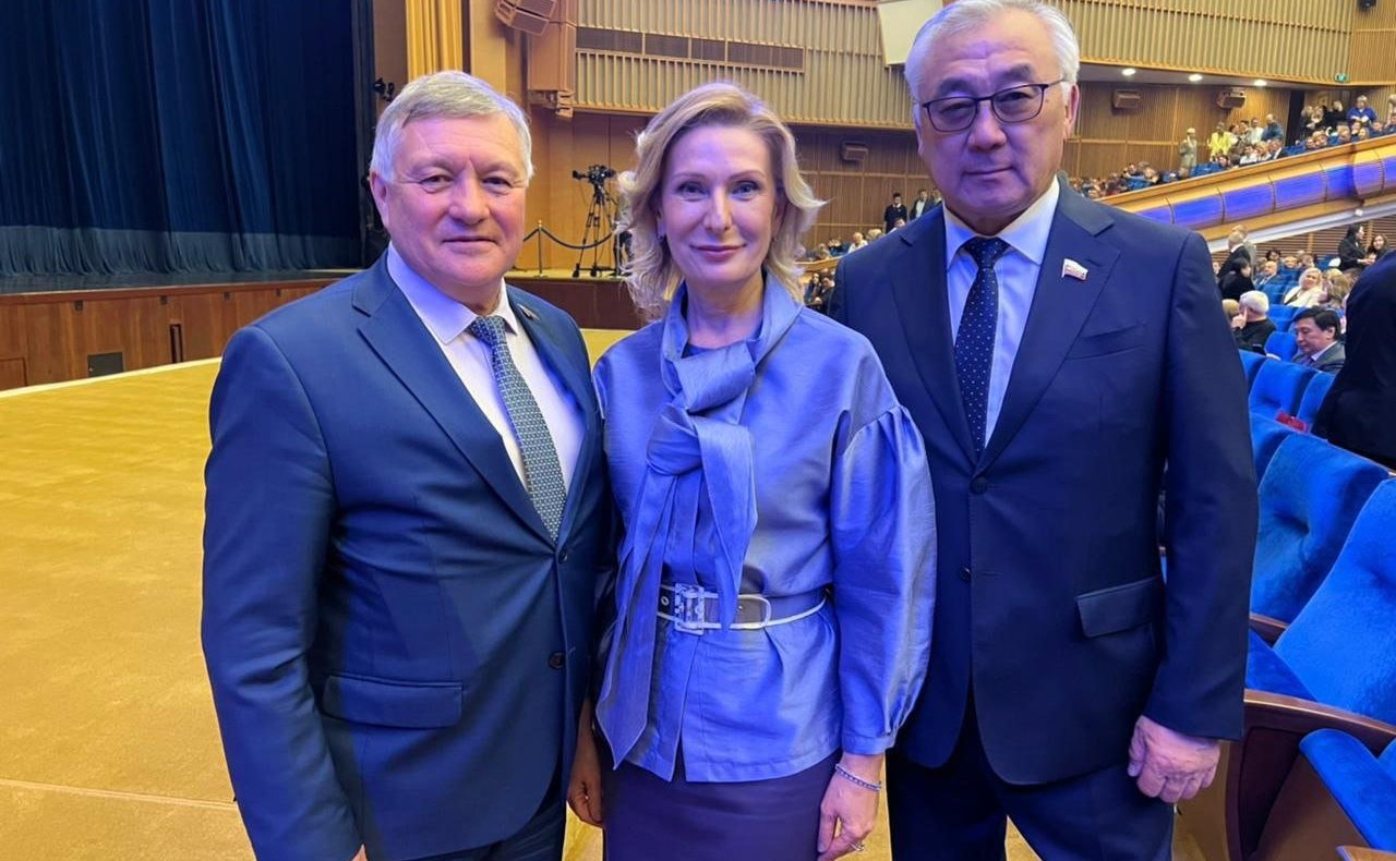 Баир Жамсуев принял участие в открытии Дня Забайкальского края на Международной выставке-форуме «Россия»