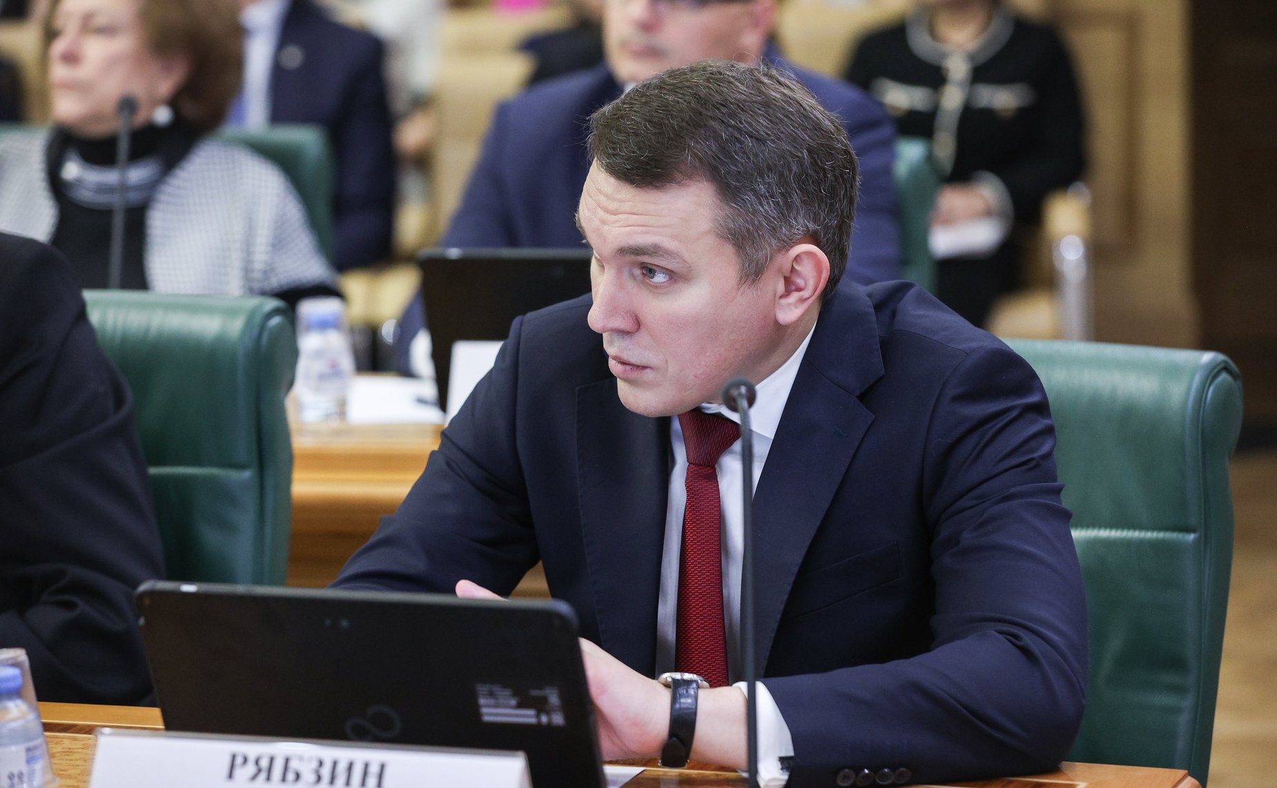 Заседание Комитета Совета Федерации по конституционному законодательству и государственному строительству