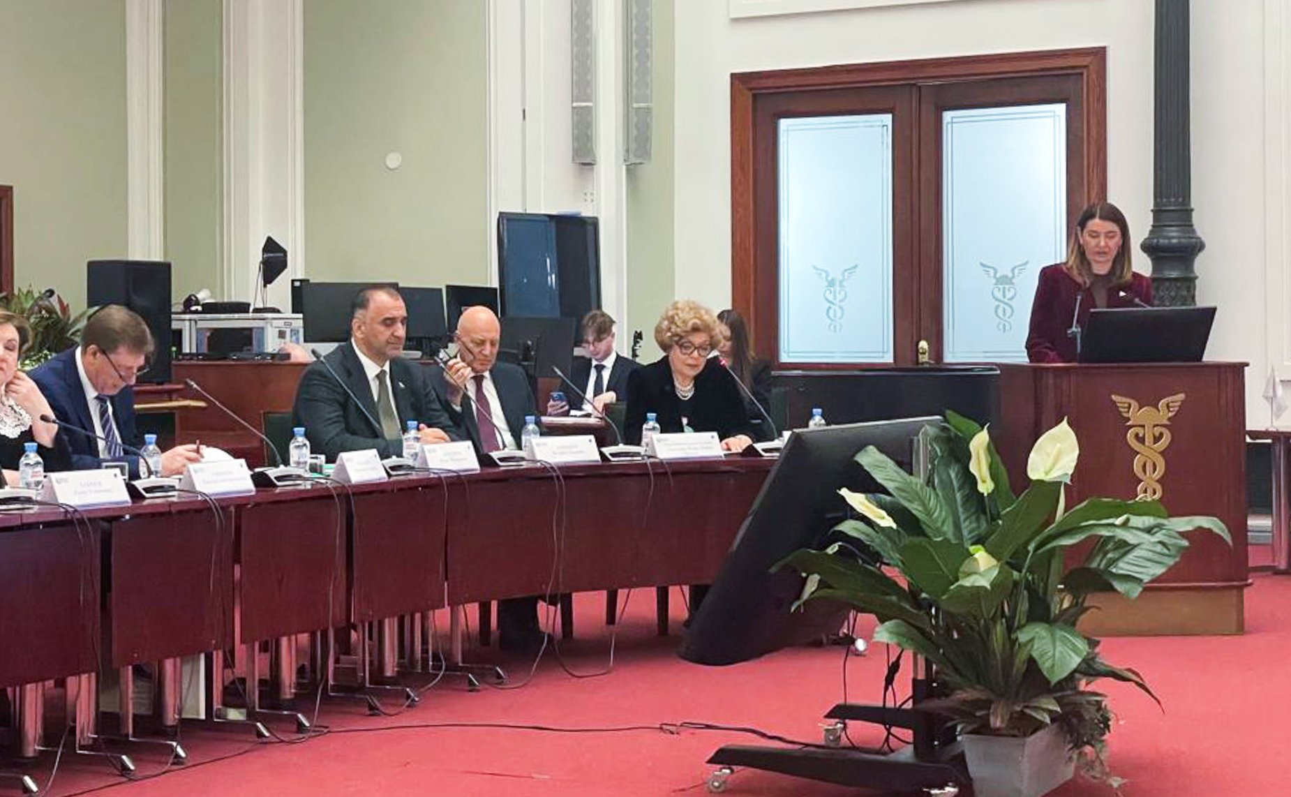 Мохмад Ахмадов и Юлия Лазуткина приняли участие в пленарном заседании III Международного форума «Индустрия здоровьесбережения в пространстве Большой Евразии»