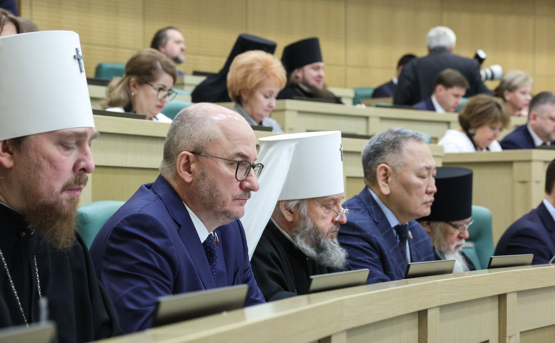 Пленарное заседание ХII Рождественских парламентских встреч
