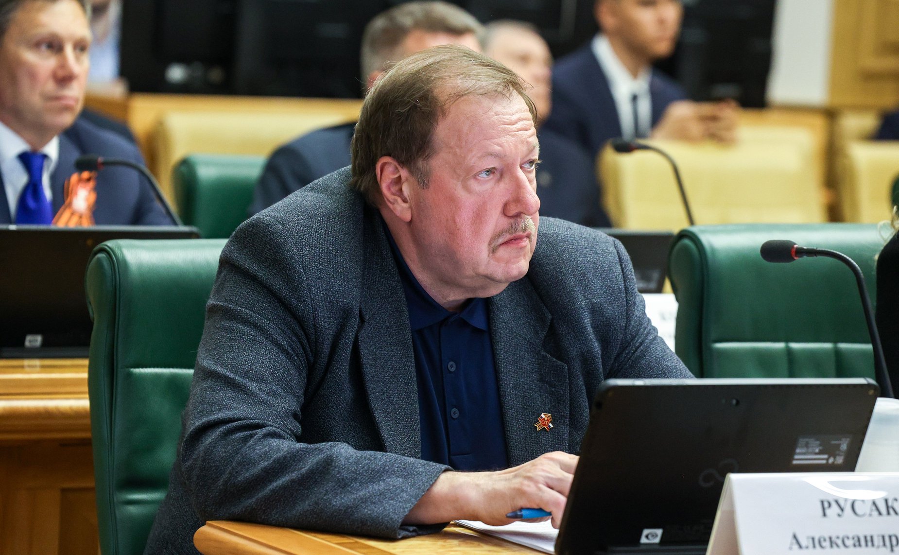 Александр Русаков