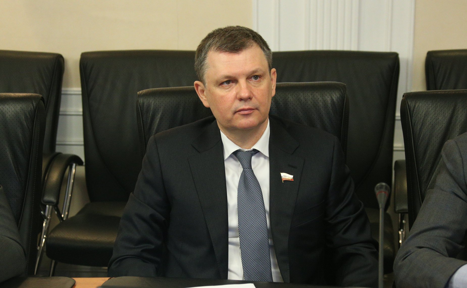 Александр Наролин