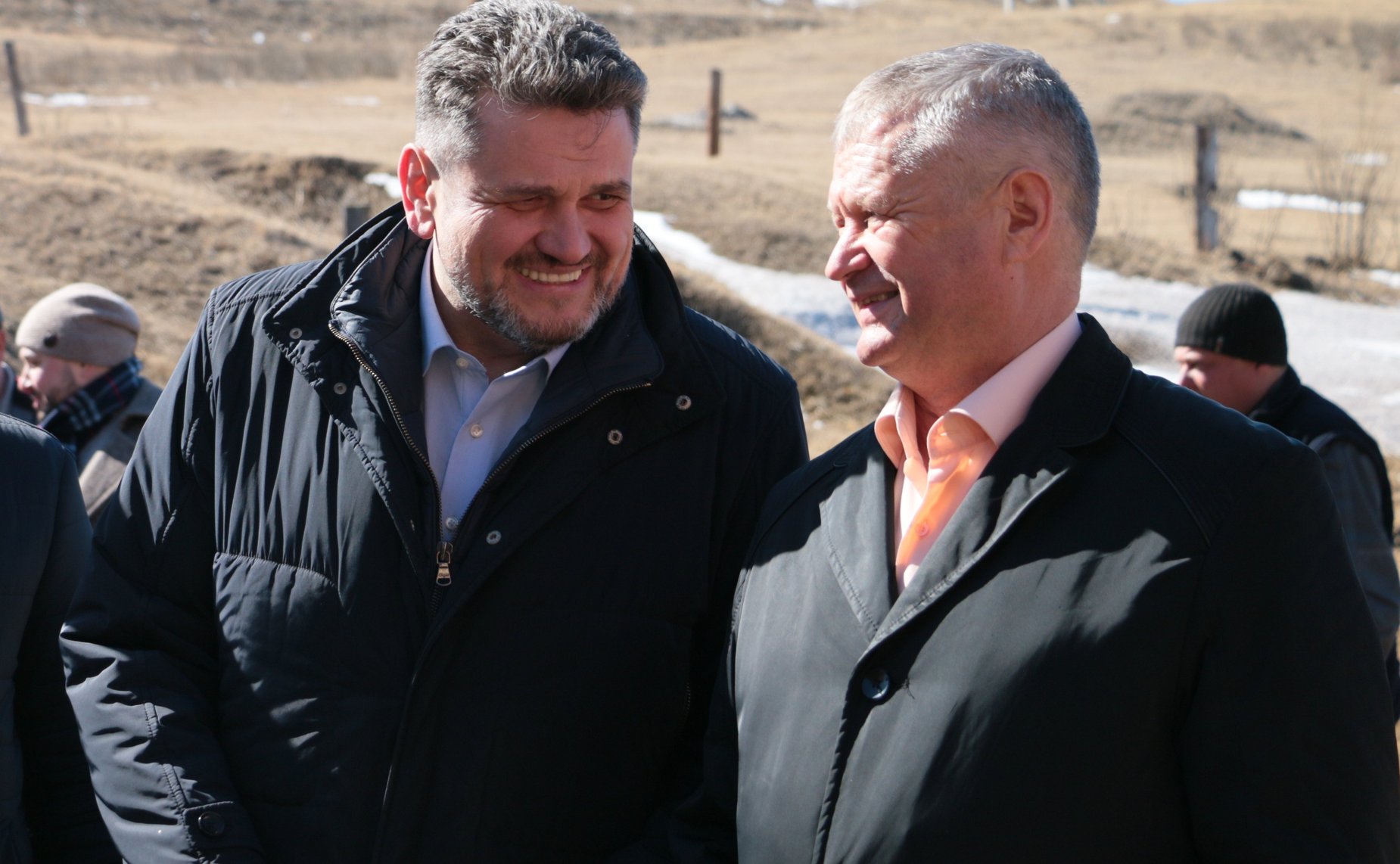 Александр Жуков в ходе поездки в регион посетил Ширинский район