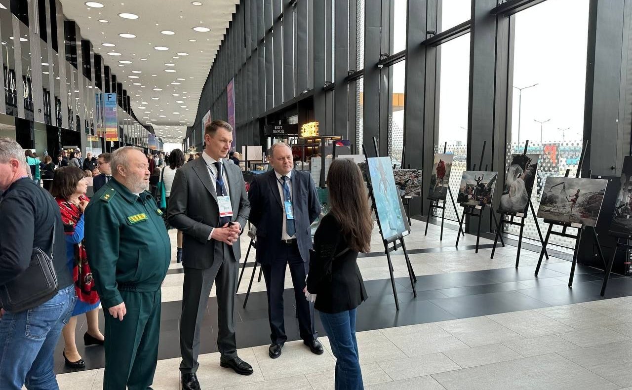 Сенаторы приняли участие в работе XXIII Международного форума «Экология большого города»