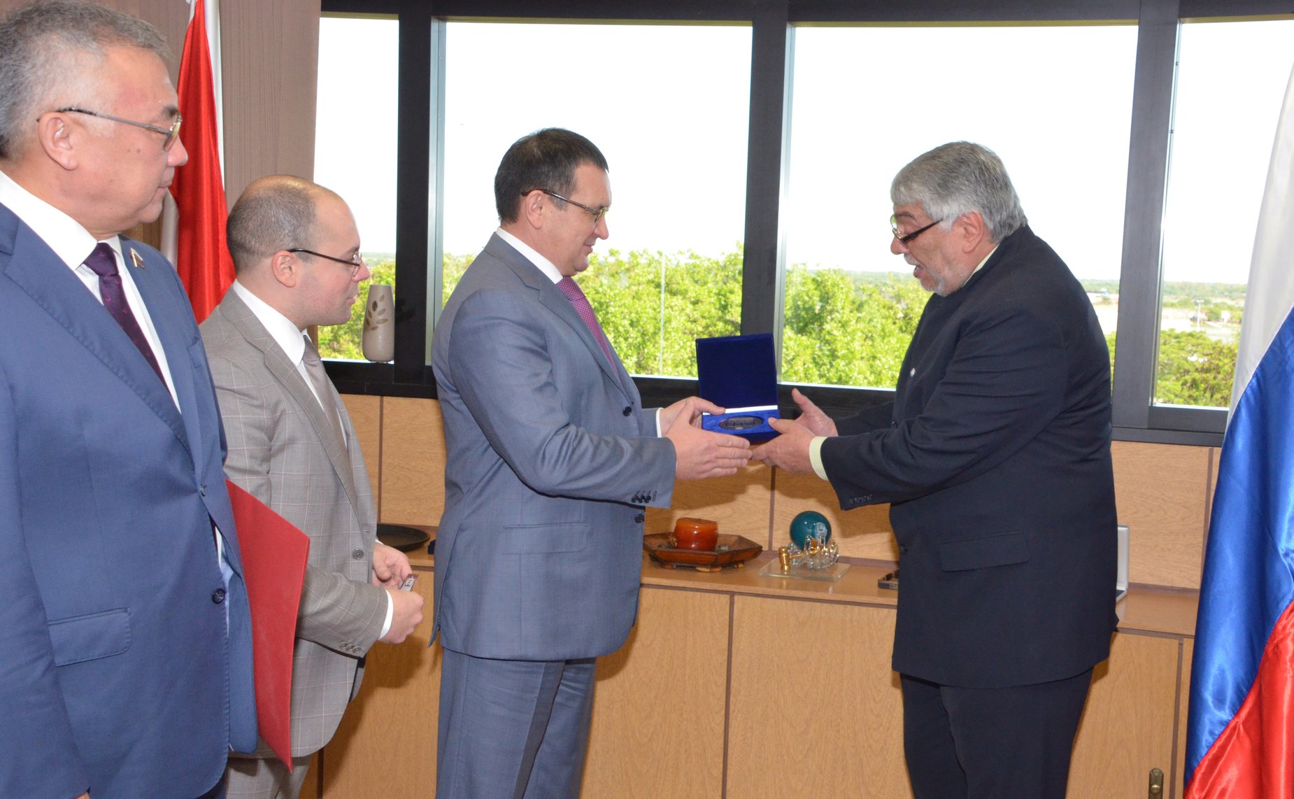 Встреча делегации СФ с Председателем Сената Парагвая Роберто Асеведо