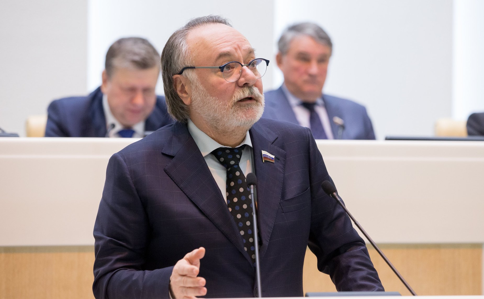 А. Тотоонов