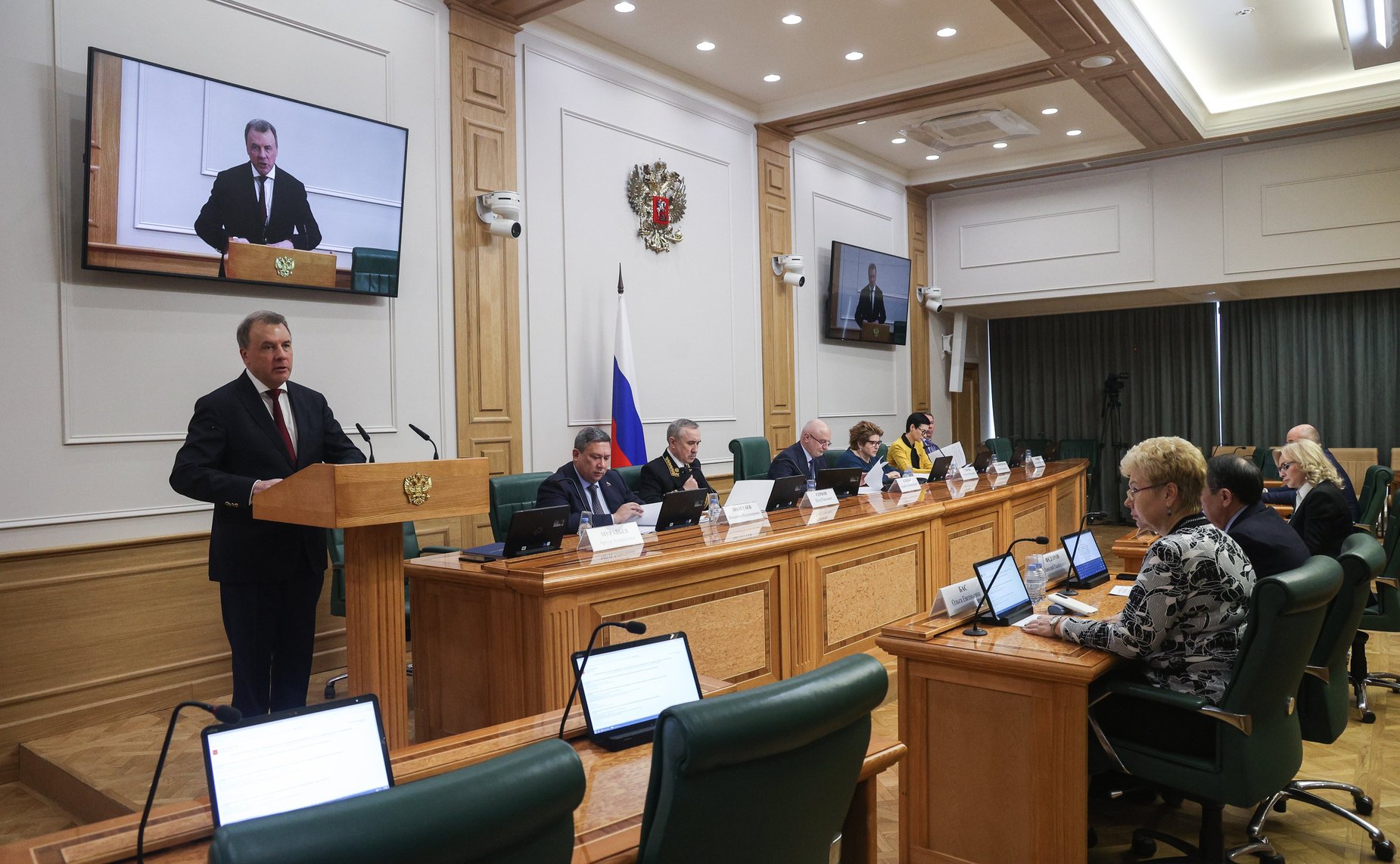 Заседание Комитета СФ по конституционному законодательству и государственному строительству