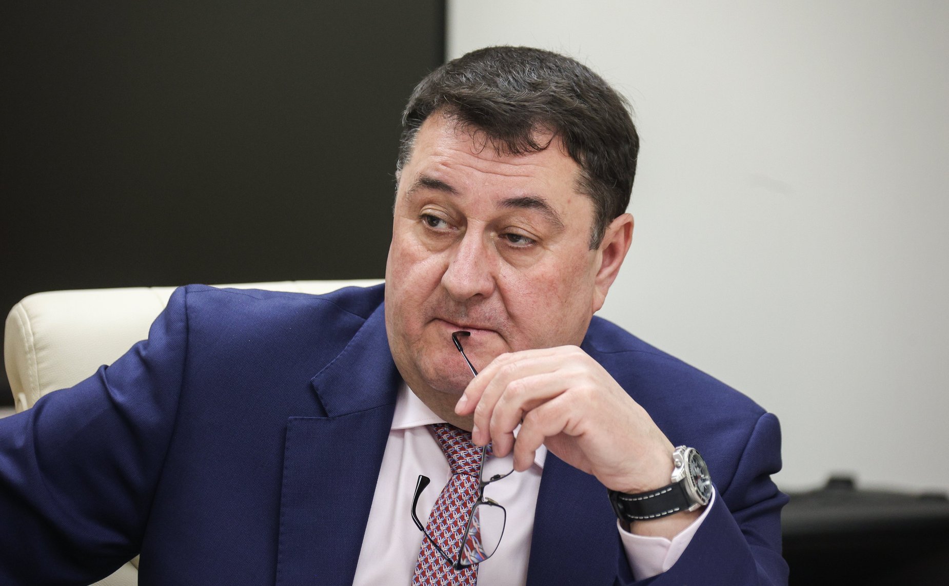 Заседание Комиссии Совета Федерации по контролю за достоверностью сведений о доходах, об имуществе и обязательствах имущественного характера, представляемых сенаторами Российской Федерации, под председательством заместителя Председателя Совета Федерации