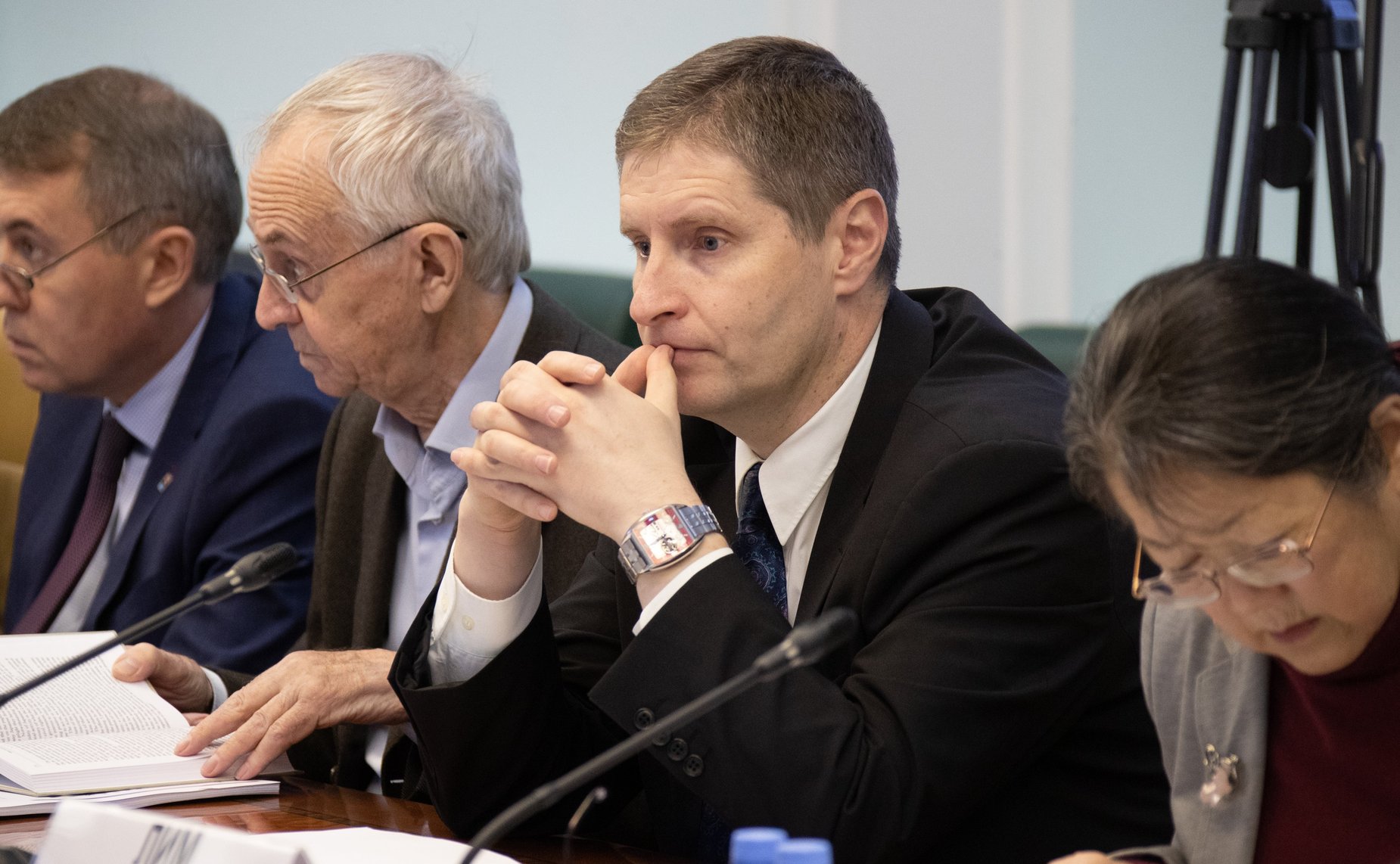 «Круглый стол» на тему «Вопросы развития традиционной культуры коренного населения Сахалина и островов Курильской гряды в контексте обеспечения национальных интересов РФ»