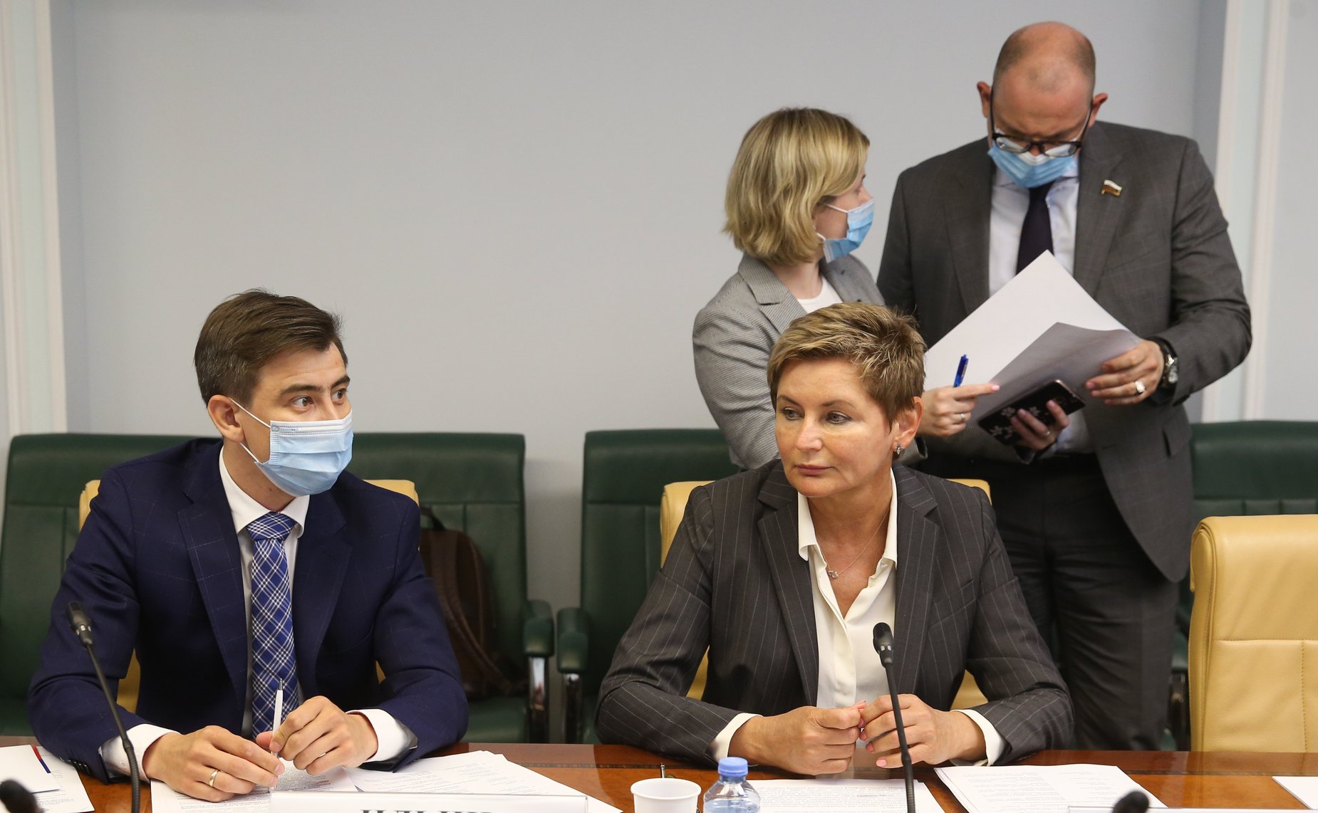 Парламентские слушания на тему «Законодательное обеспечение совершенствования информационной инфраструктуры и цифровых технологий как условие опережающего социально-экономического развития страны»