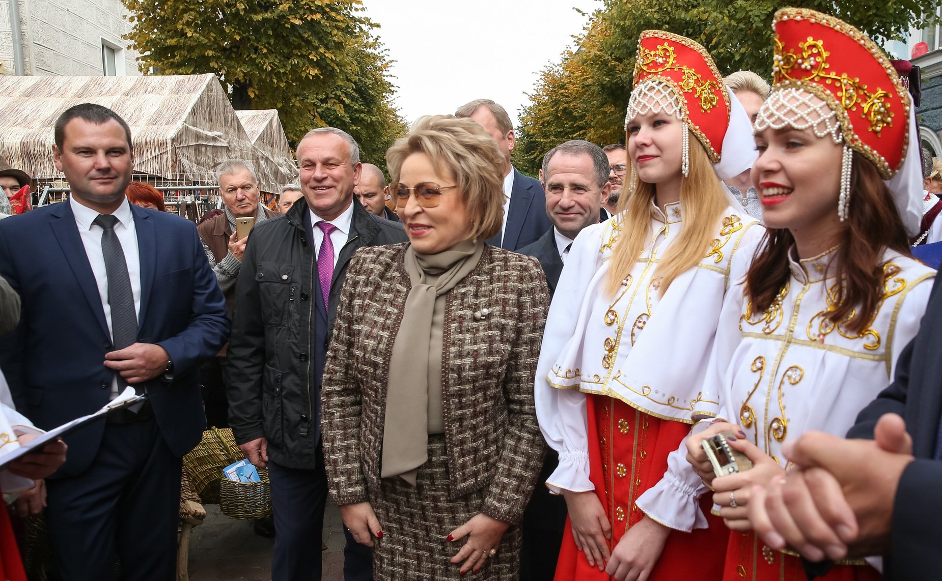 Председатели верхних палат парламентов России и Беларуси В. Матвиенко и М. Мясникович открыли в Могилеве выставку ремесел