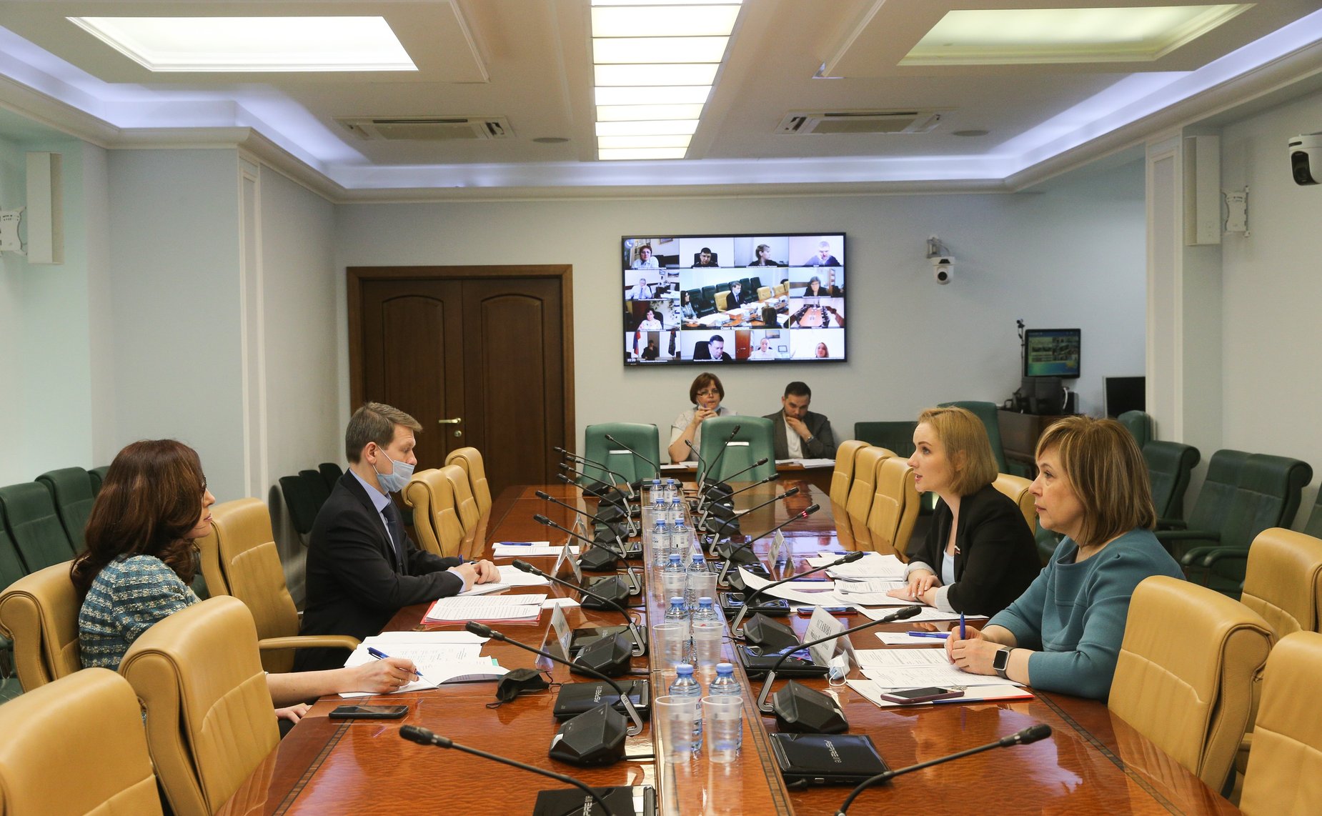 «Круглый стол» на тему «Актуальные вопросы взыскания алиментов в пользу несовершеннолетних: проблемы и пути решения»