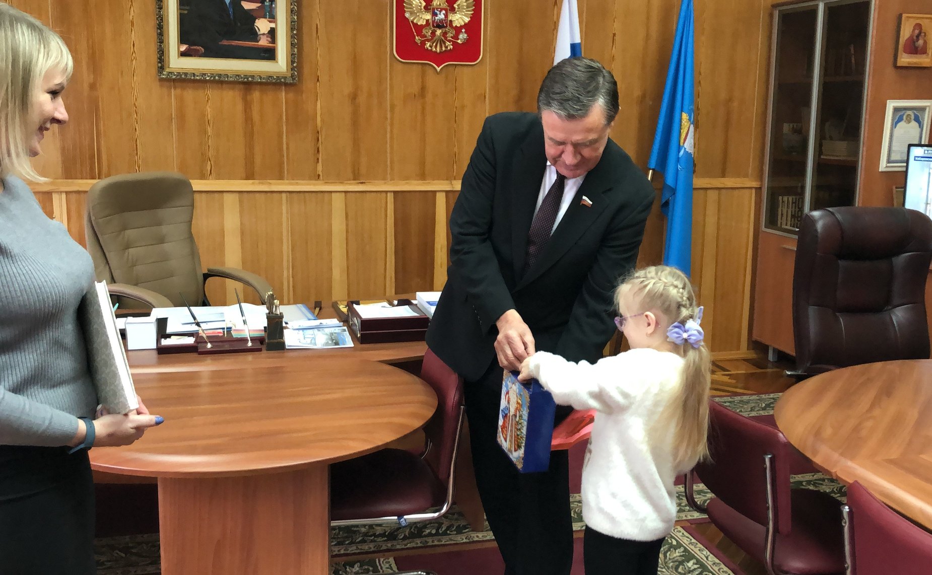 Сергей Рябухин в преддверии Нового года принял участие во Всероссийской благотворительной акции «Ёлка желаний»