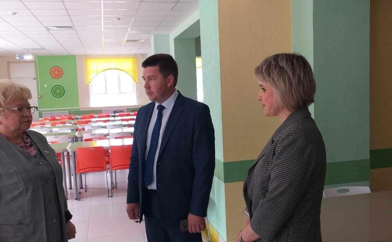 Оксана Хлякина с рабочим визитом посетила Лебедянский район Липецкой области