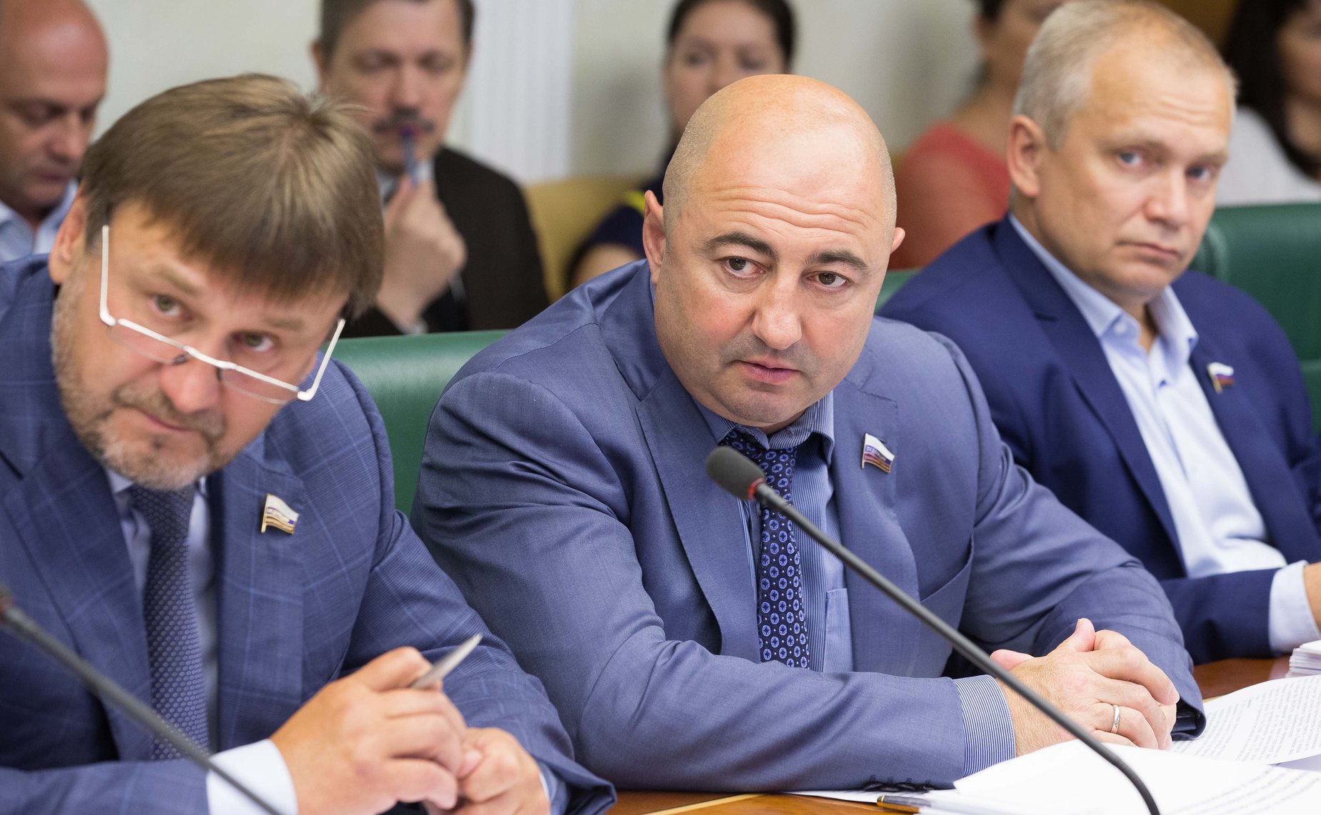 В. Лебедев и А. Вайнберг