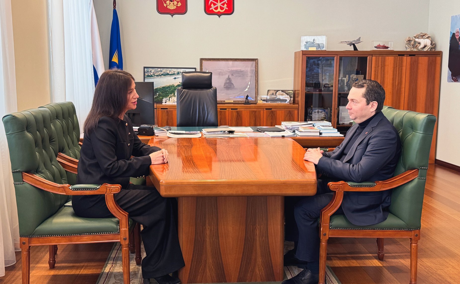 Встреча Елены Дягилевой с губернатором Мурманской области Андреем Чибисоим