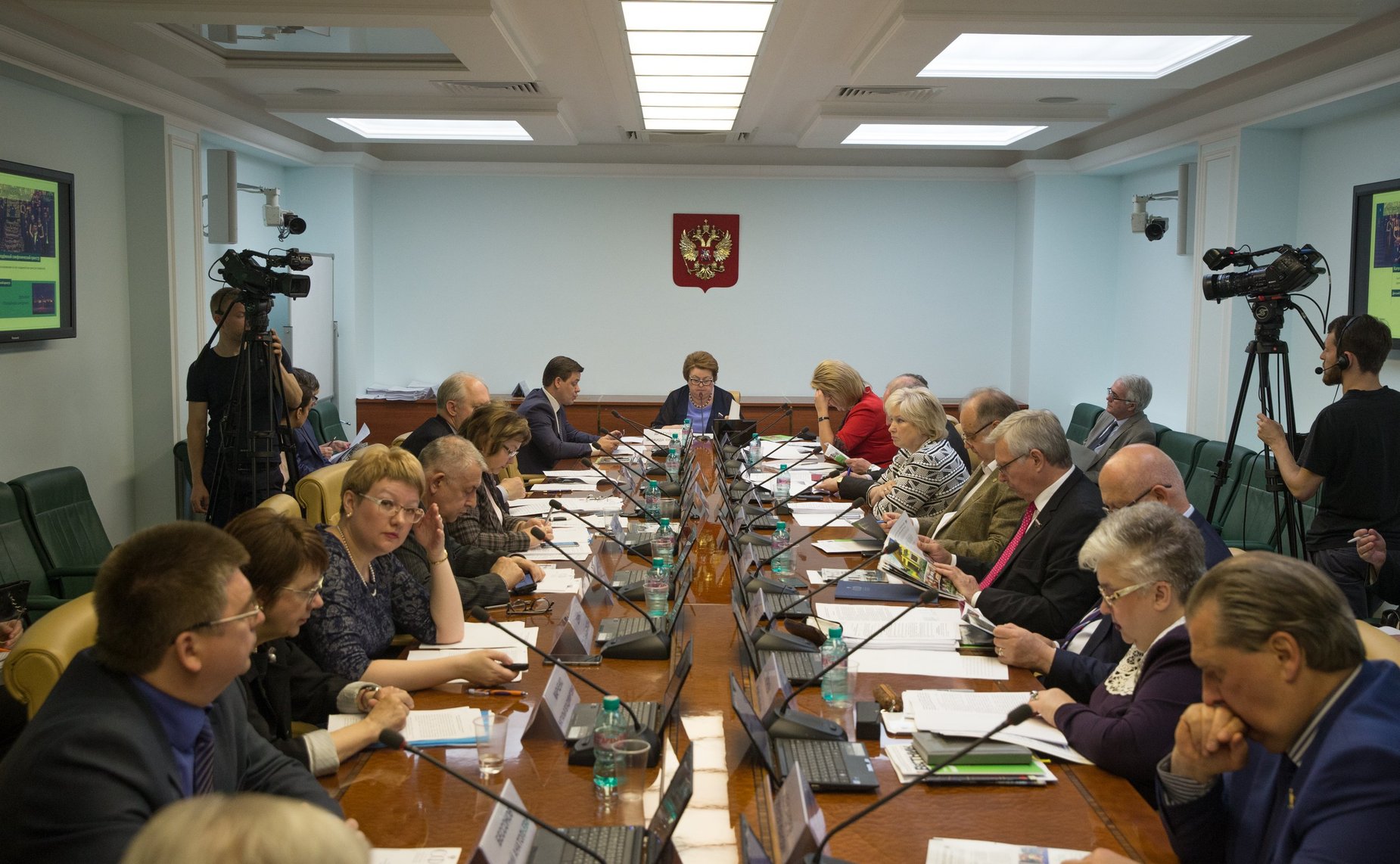 Заседание Комитета СФ по науке, образованию и культуре с участием представителей власти Калужской области