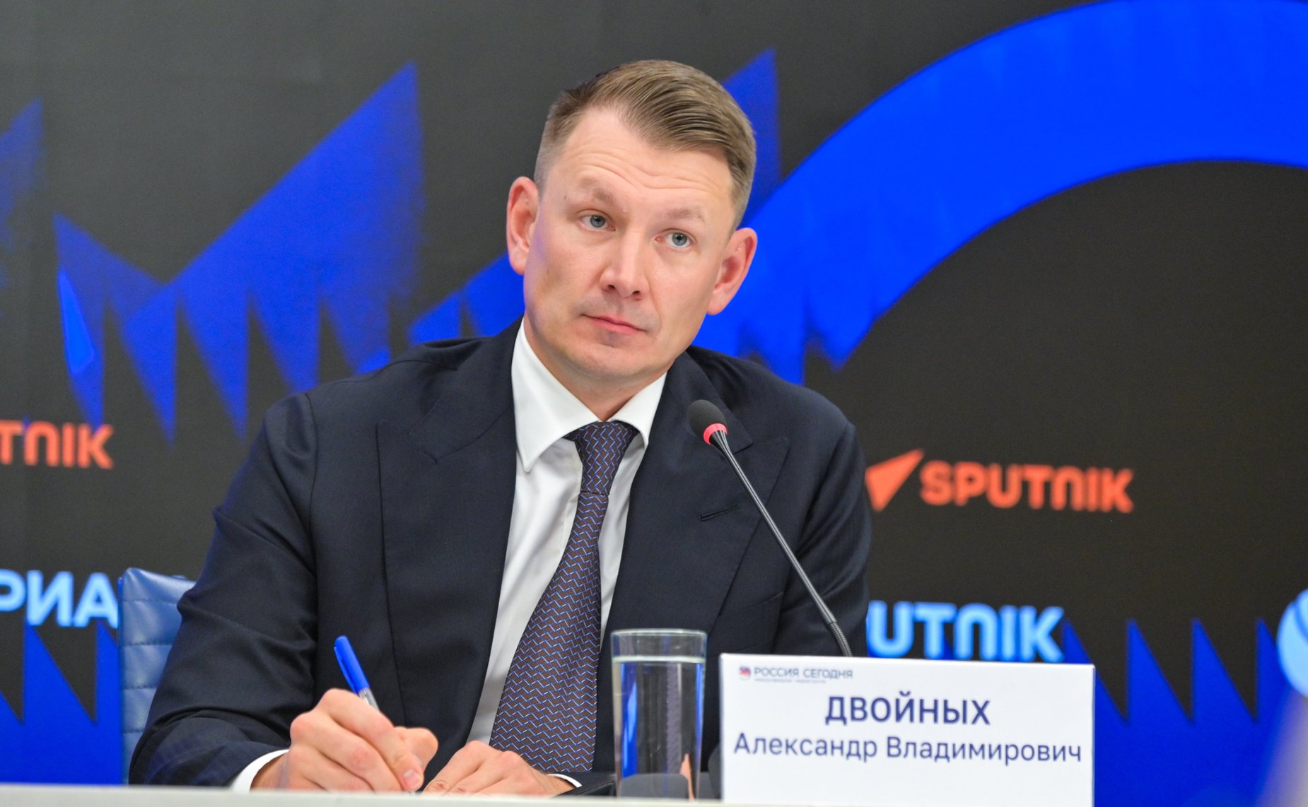 Александр Двойных