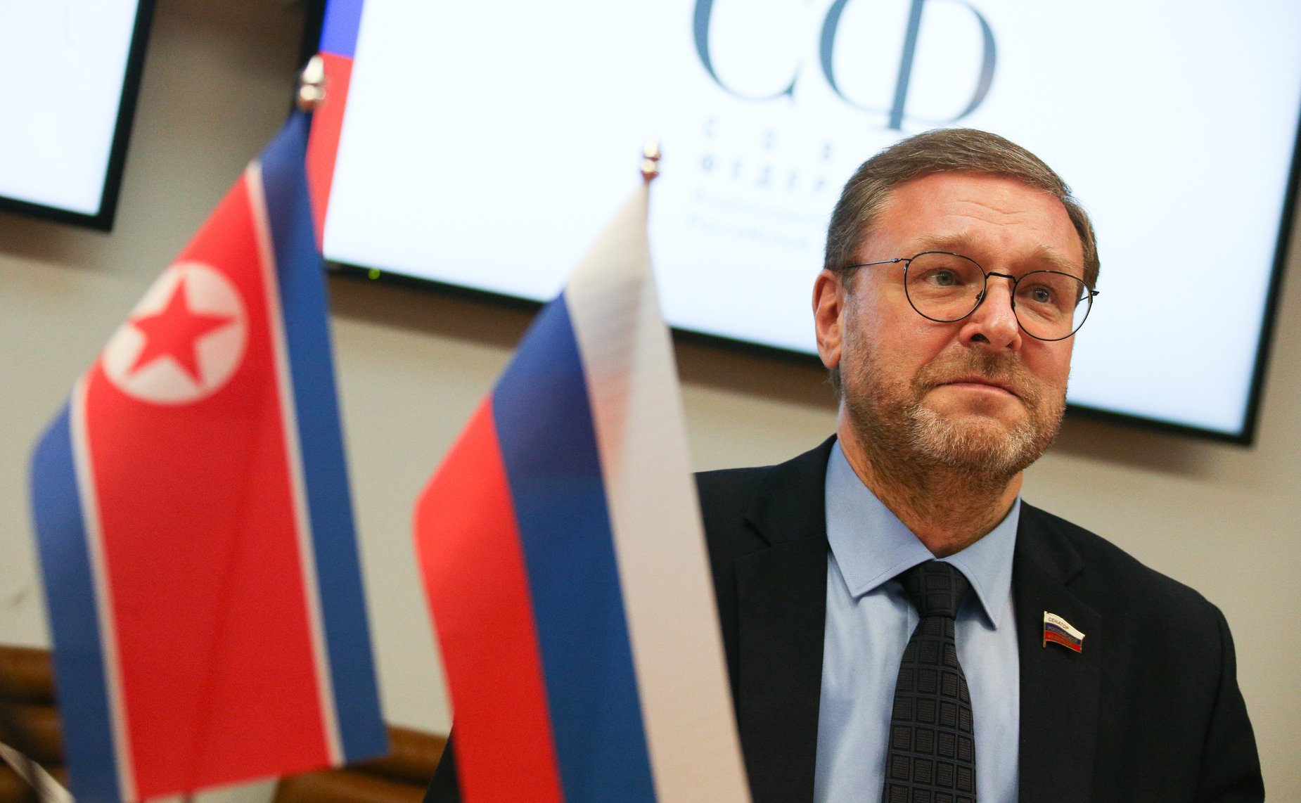 Встреча Константина Косачева с Чрезвычайным и Полномочным Послом КНДР в РФ Син Хон Чхолем