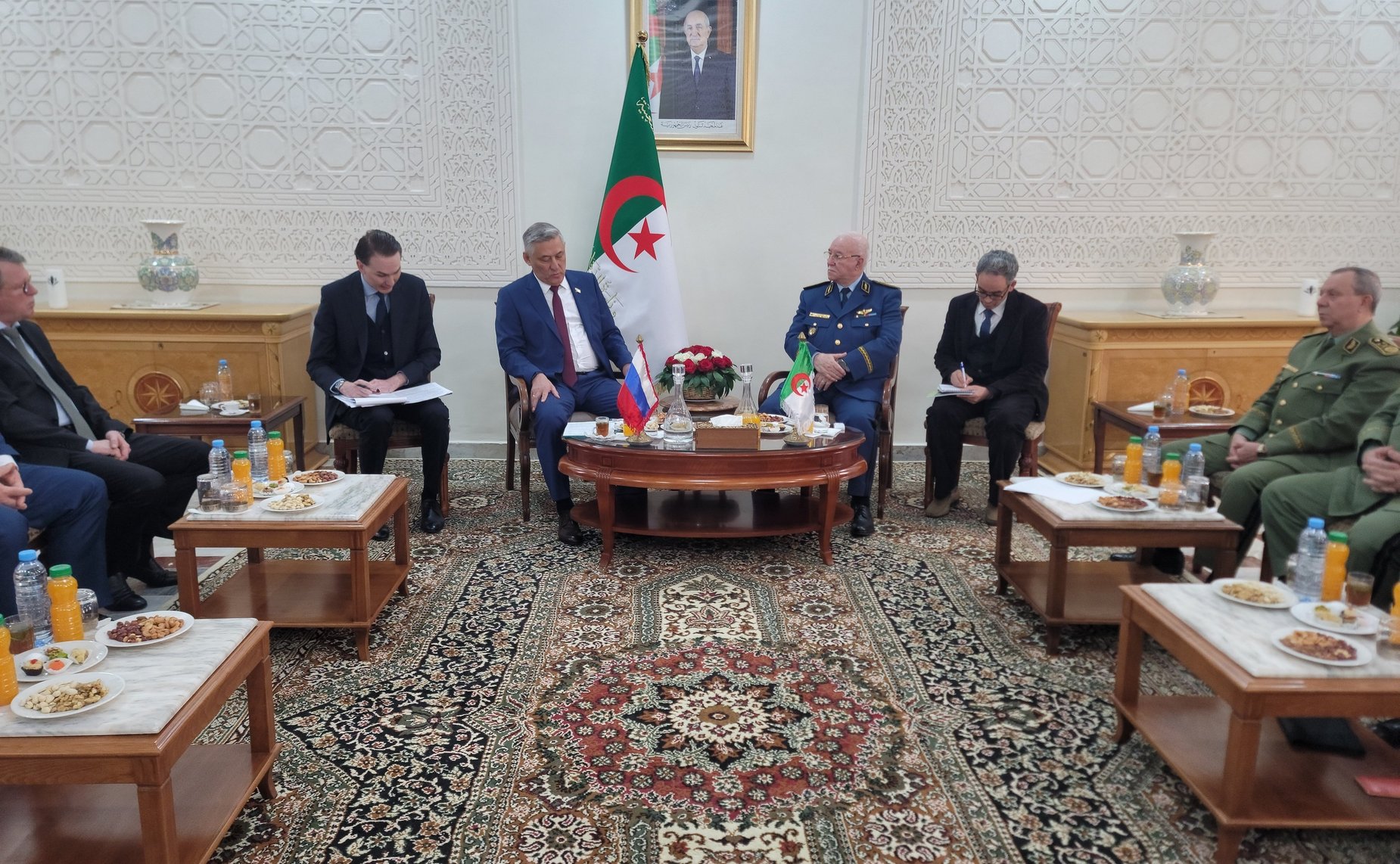 Сенаторы РФ, члены группы по сотрудничеству Совета Федерации с Советом Нации Алжирской Народной Демократической Республики (АНДР) в ходе рабочего визита в Алжир провели ряд встреч с парламентариями страны
