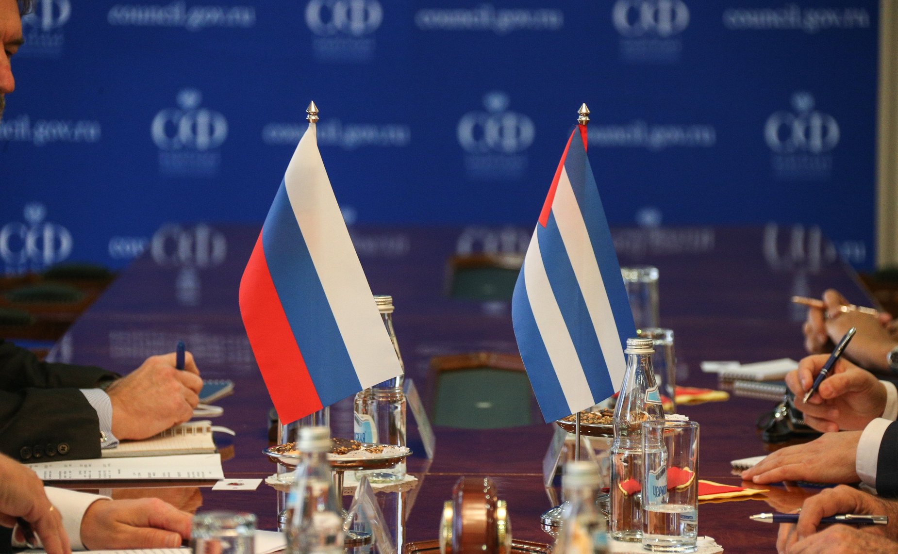 Встреча заместителя Председателя СФ Константина Косачева с Министром высшего образования Республики Куба Хосе Рамоном Саборидо Лоиди