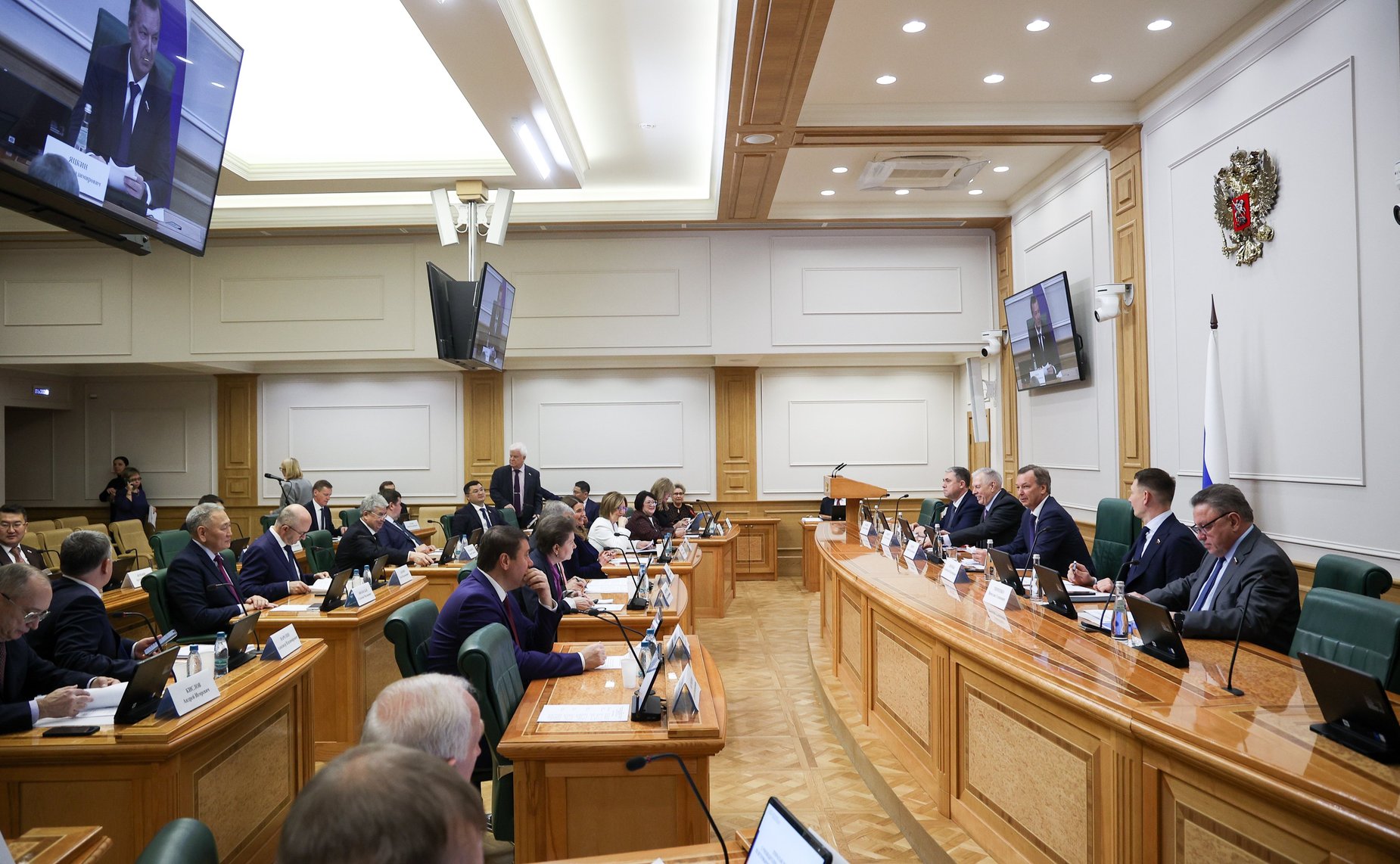 Открытый диалог сенаторов РФ с руководителем Федеральной службы по ветеринарному и фитосанитарному надзору