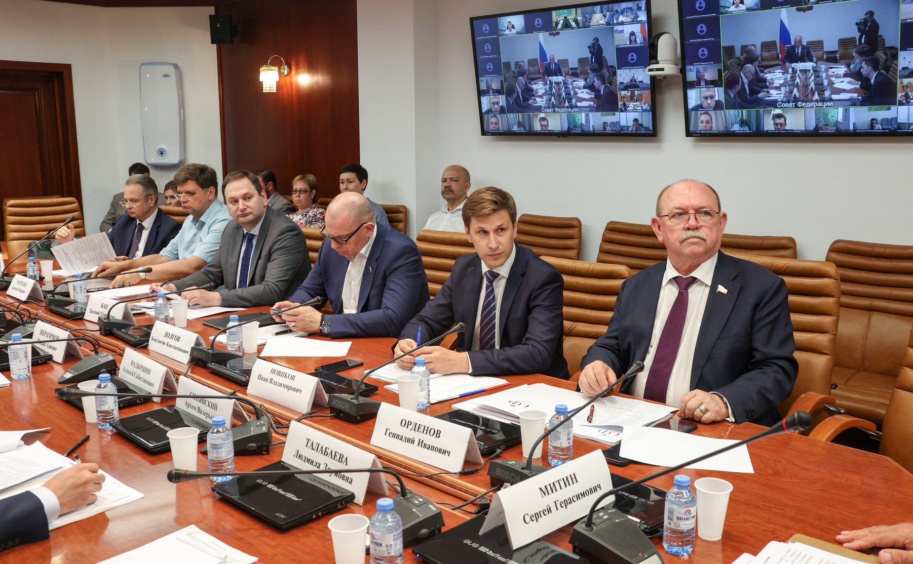 Совещание Комитета СФ по аграрно-продовольственной политике и природопользованию совместно с Комитетом СФ по экономической политике и Комитетом СФ по бюджету и финансовым рыкам