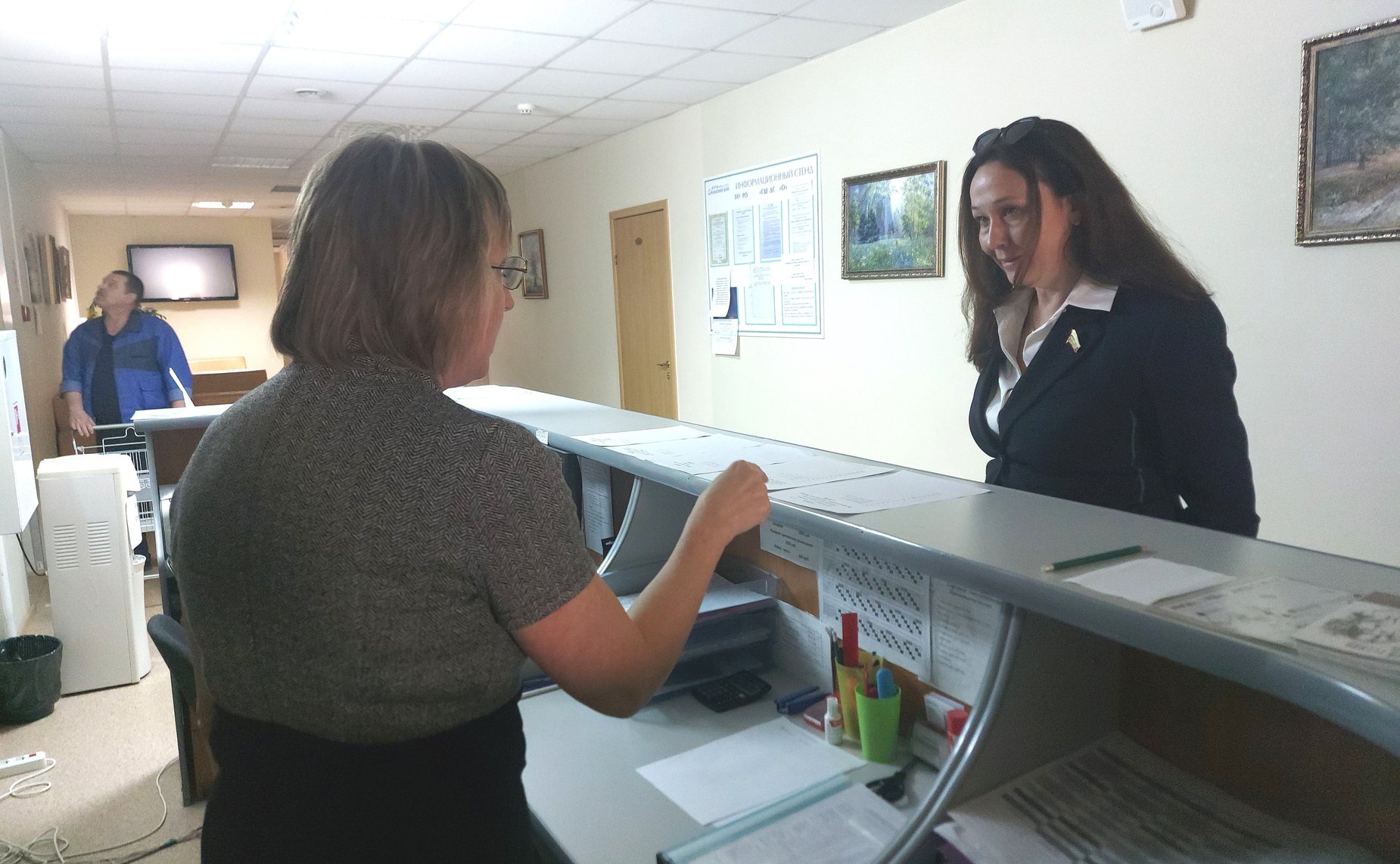 Ирина Петина посетила пункт временного размещения жителей, эвакуированных из опасных регионов Украины